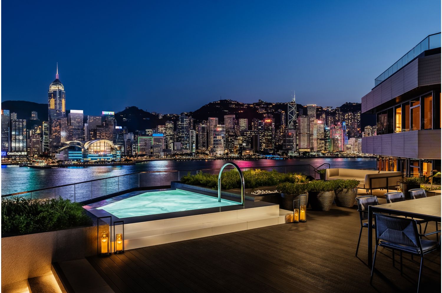 Regent Featured Room