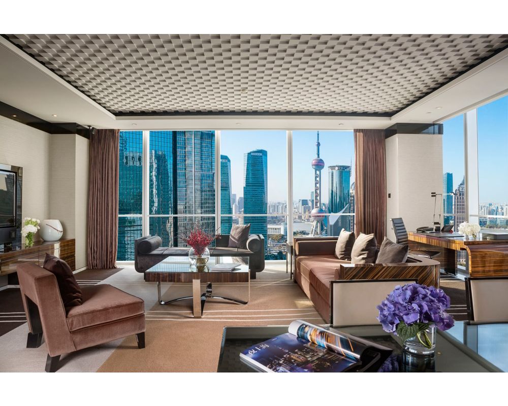 Regent Featured Room