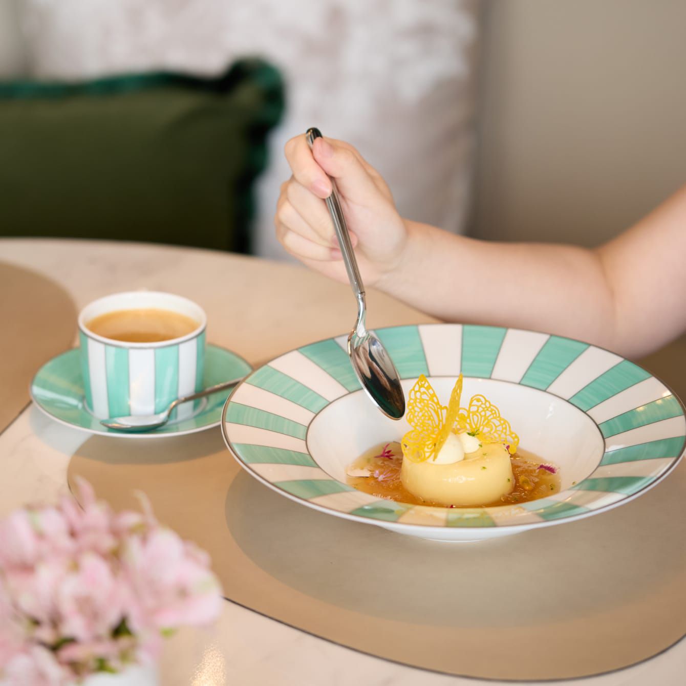 A afternoon retreat with tea and local sweets in Shanghai.