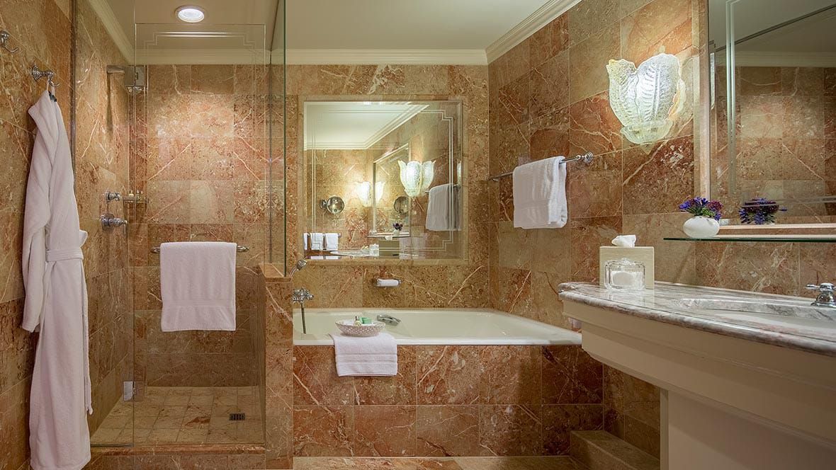 Regent Featured Room