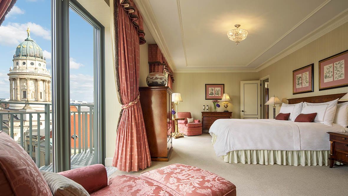Regent Featured Room