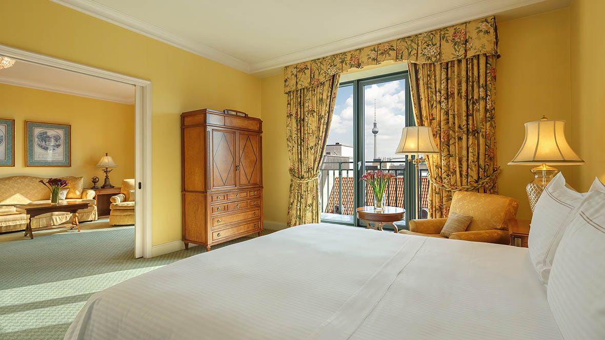 Regent Featured Room