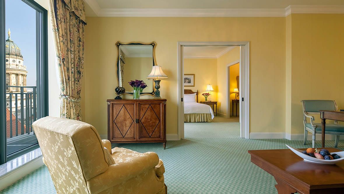 Regent Featured Room