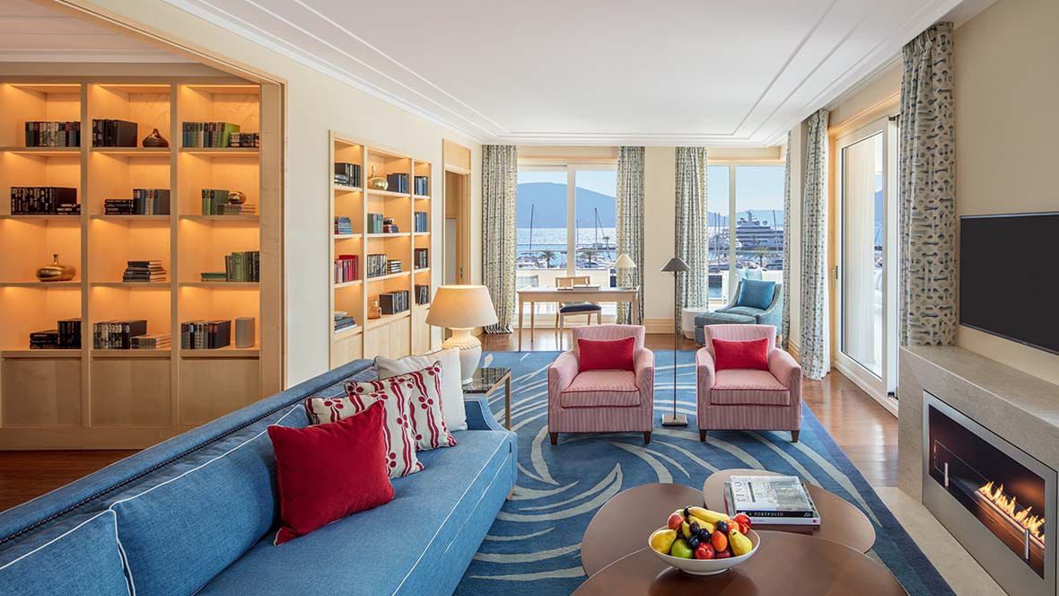 Regent Featured Room