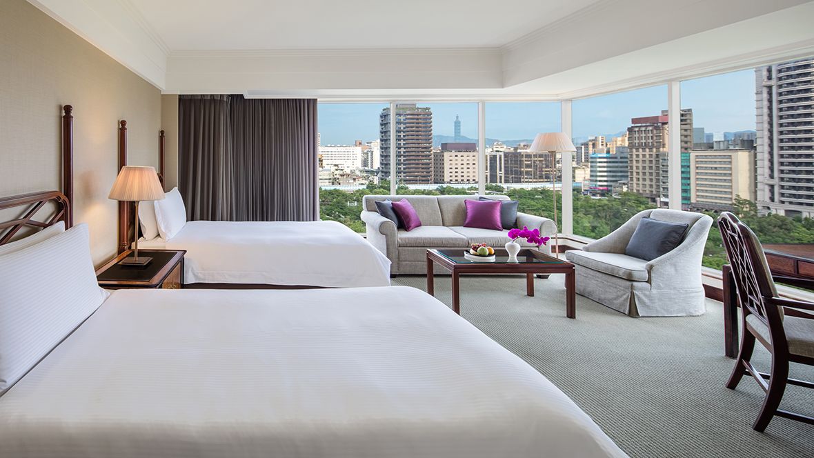 Regent Featured Room