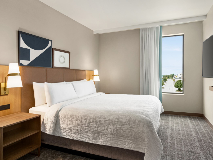 1 Bedroom Image 2
