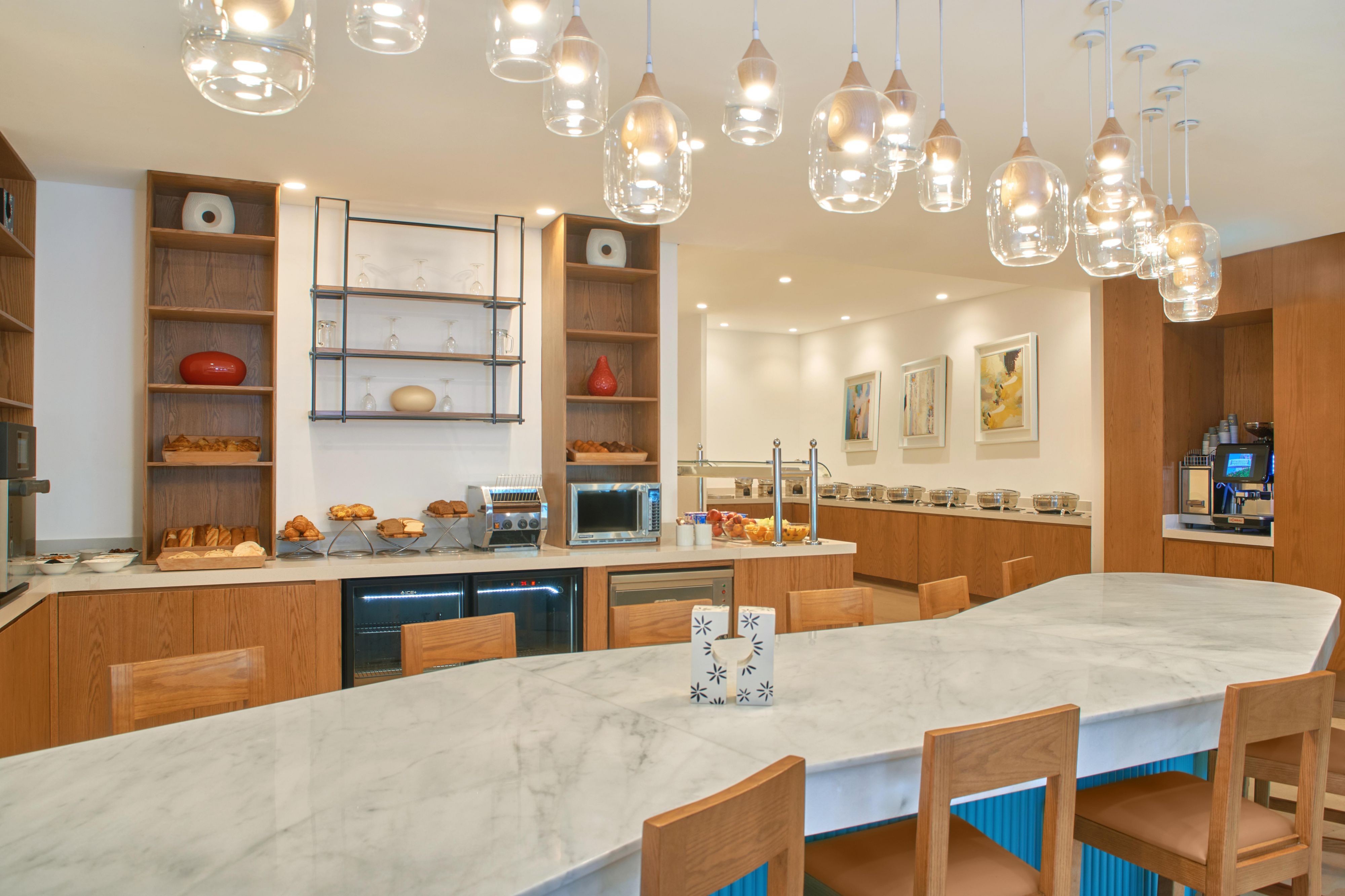 A complimentary continental upgraded breakfast is served every morning in the kitchen from 6:30am until 9:30am weekdays and from 7:30am to 10:30am Fridays, Saturdays and national holidays. There is a variety of your favourites, so help yourself to whatever gets your day off to a good start.