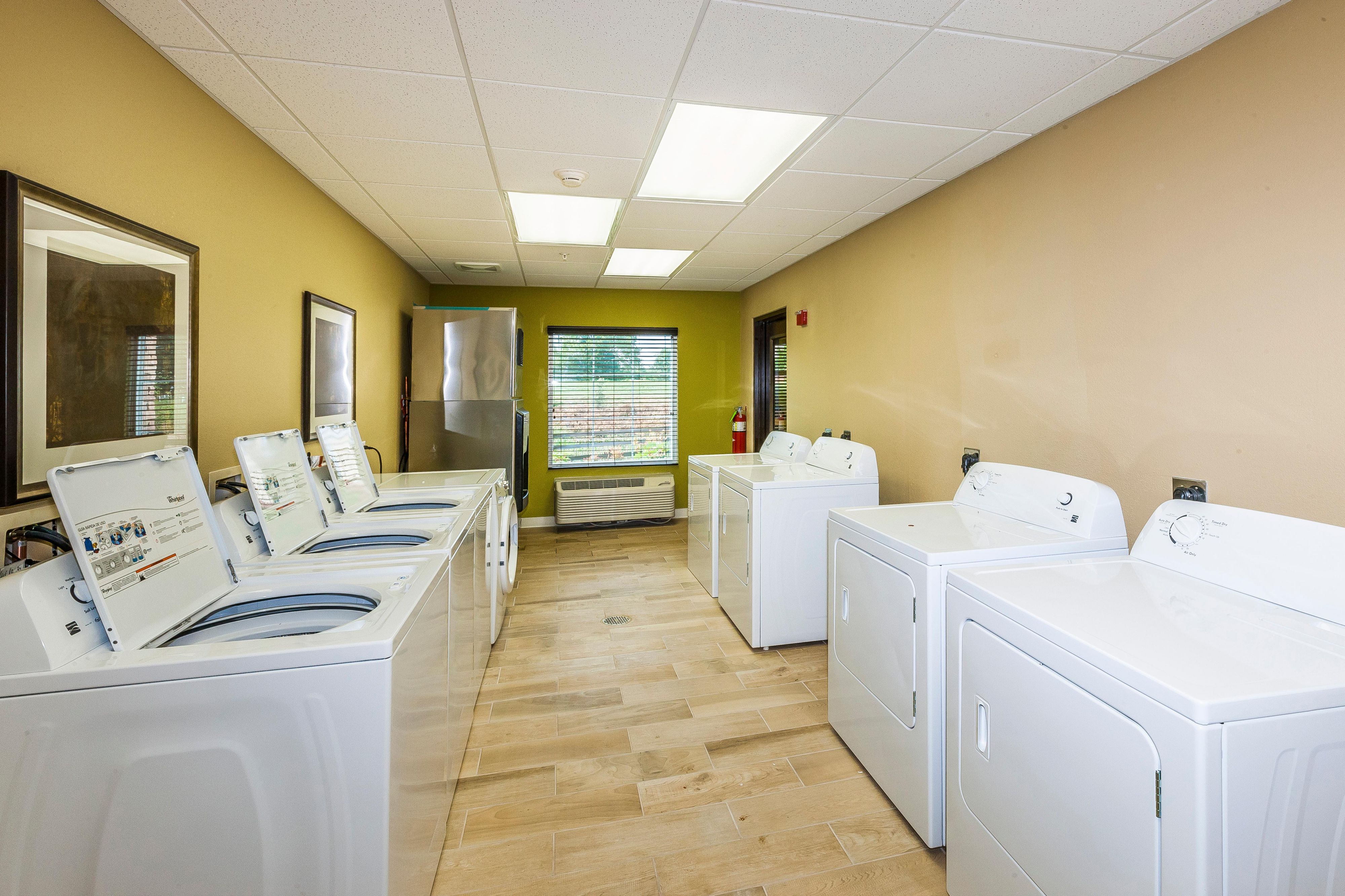 Make the most of your stay by utilizing our complimentary on-site guest laundry facility, designed for your convenience and comfort.
