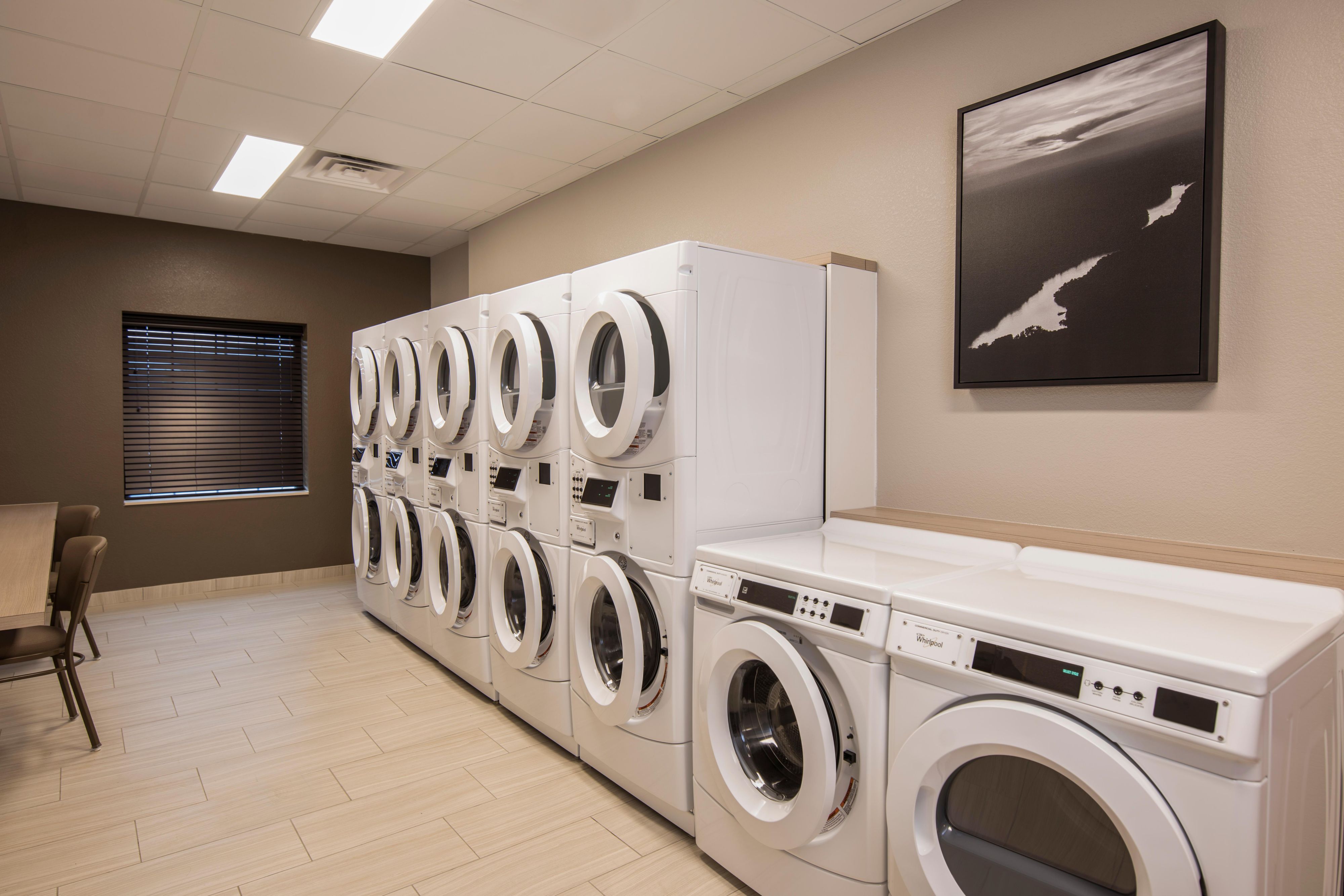 Our complimentary on-site guest laundry facility makes long stays even more convenient. Enjoy the ease of keeping your wardrobe fresh without leaving the hotel. Open 24/7, it’s perfect for busy travelers and families alike. Stay longer and travel lighter with Staybridge Suites!