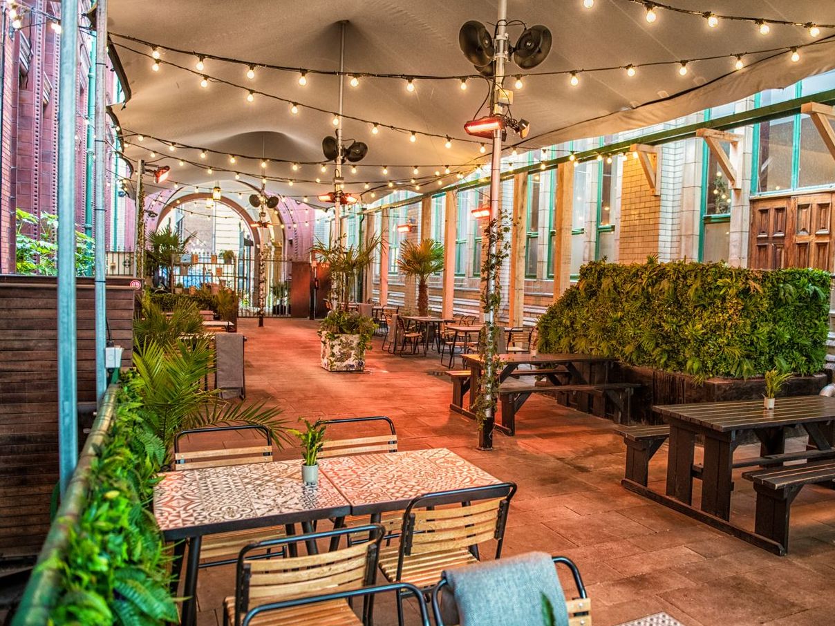 The Terrace at Kimpton Clocktower Hotel