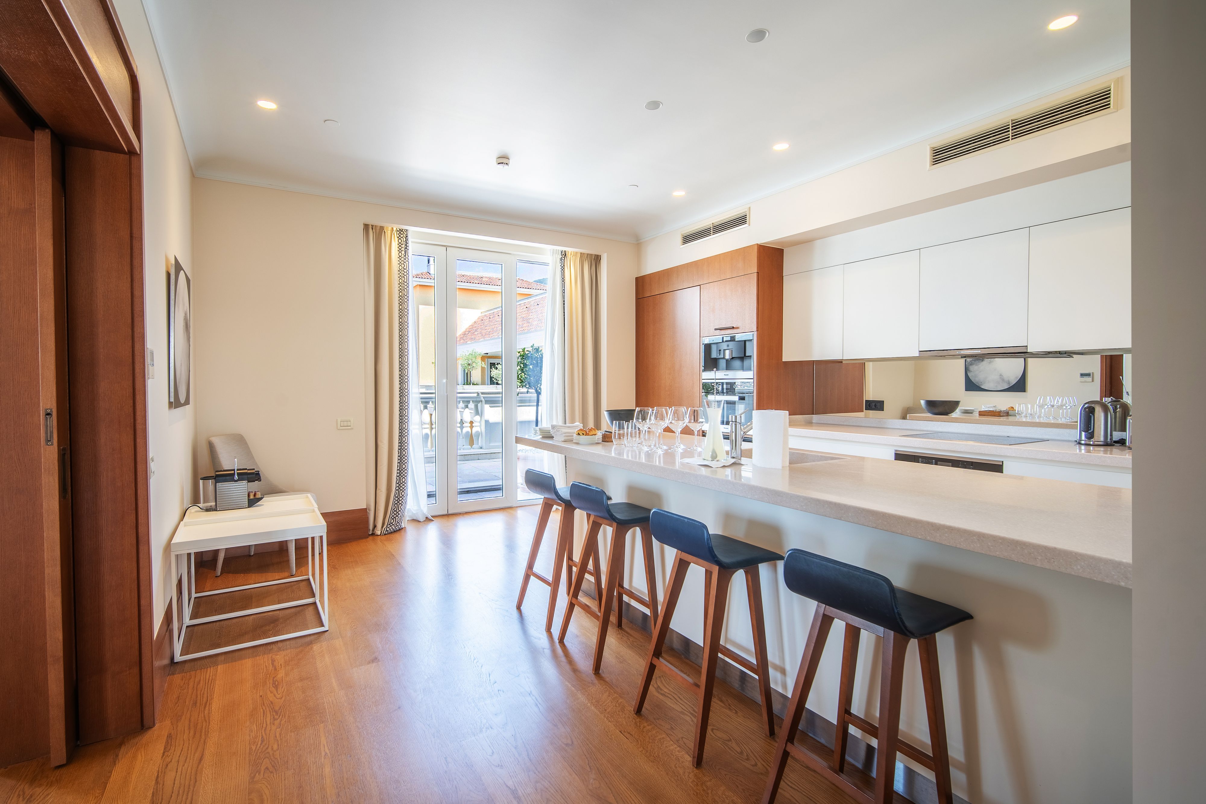 Three-Bedroom Penthouse Venezia Jacuzzi