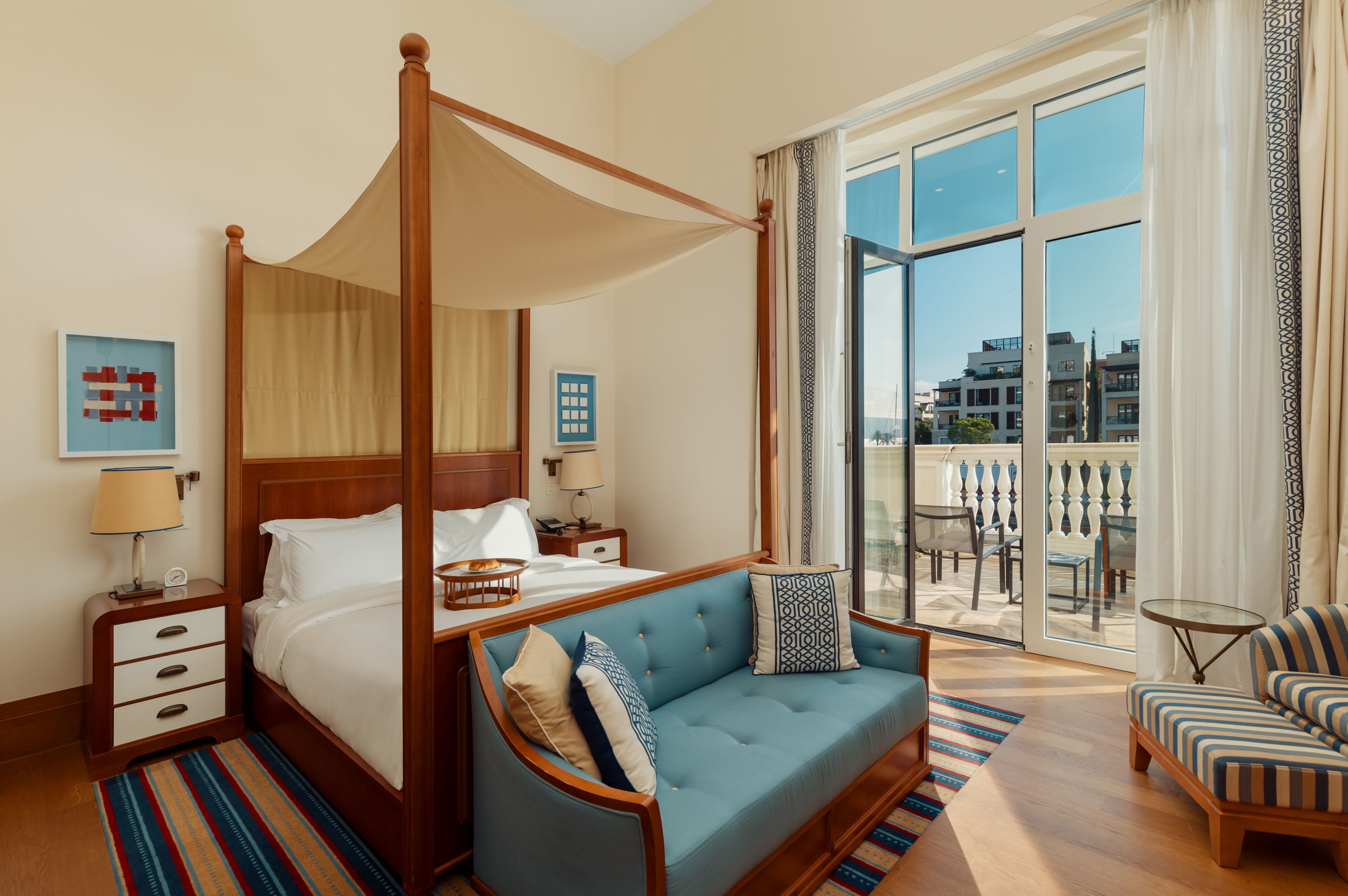 Three-Bedroom Suite with Sea View Duplex