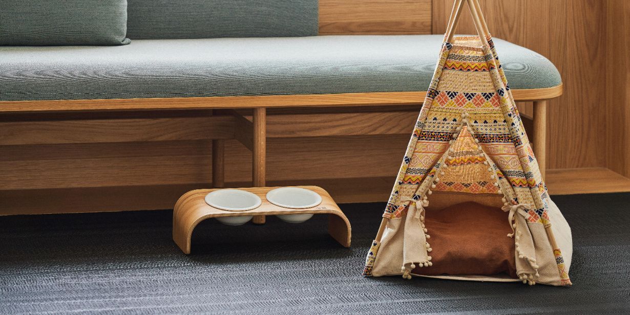 Historic stone facade of the london fitzroy hotel 