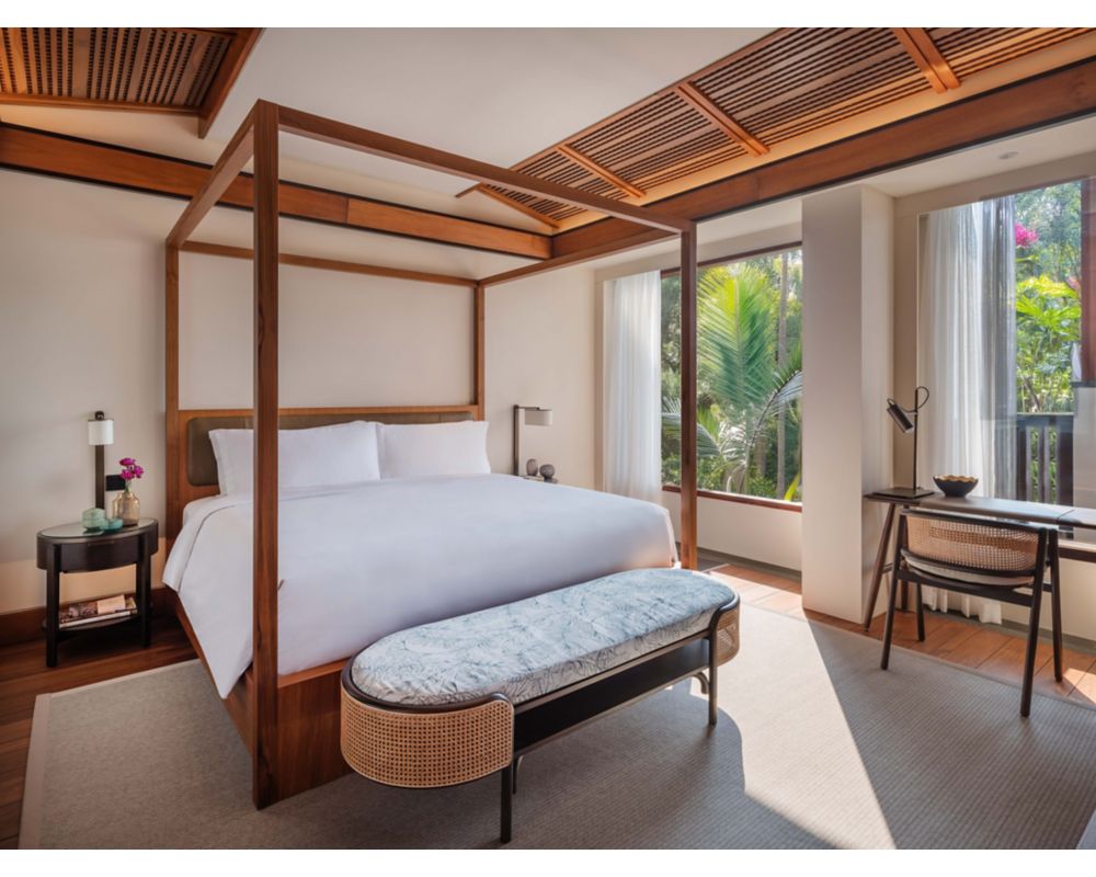 Regent Featured Room