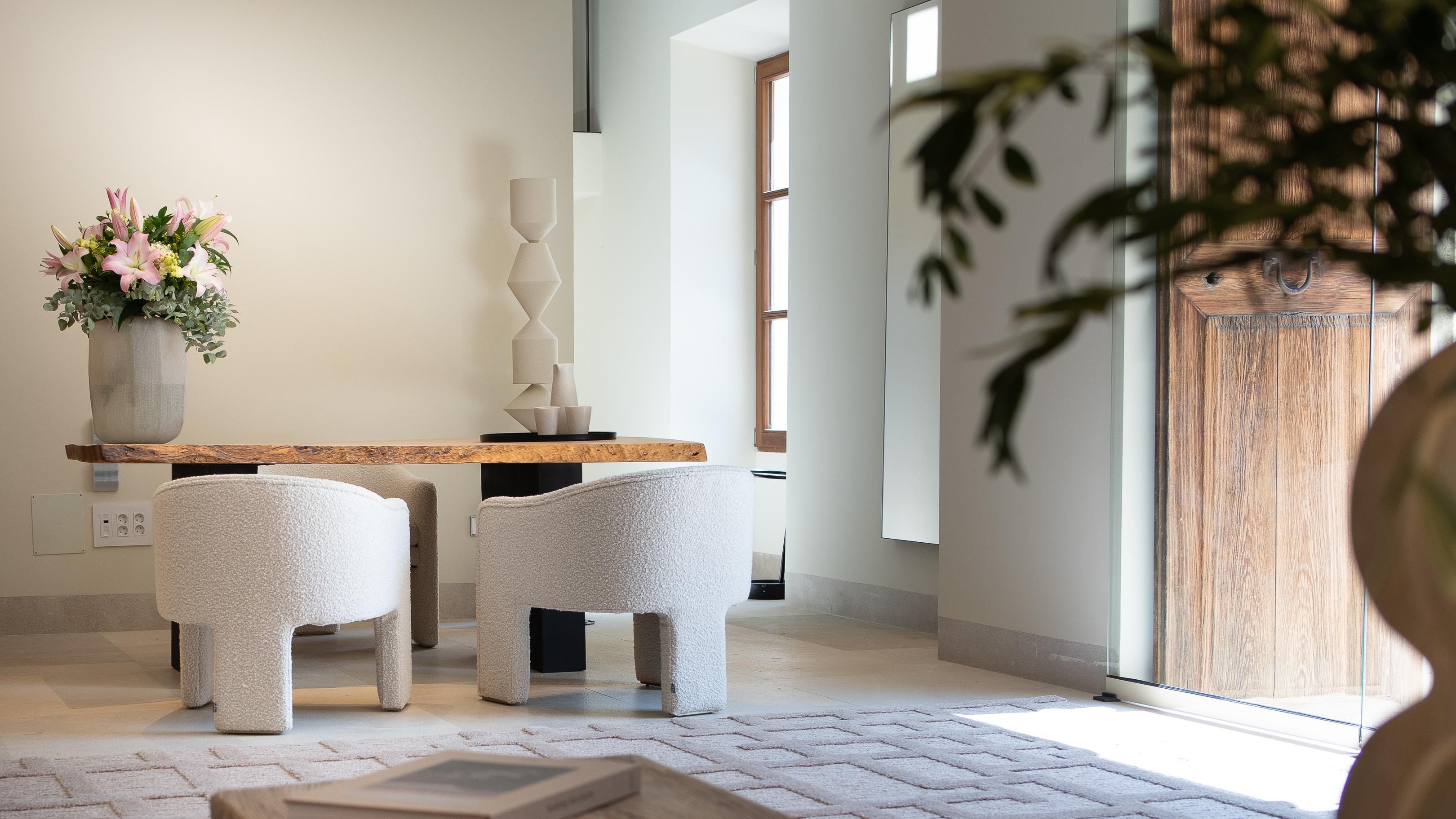 Finca Banyols, Vignette Collection Concierge Desk