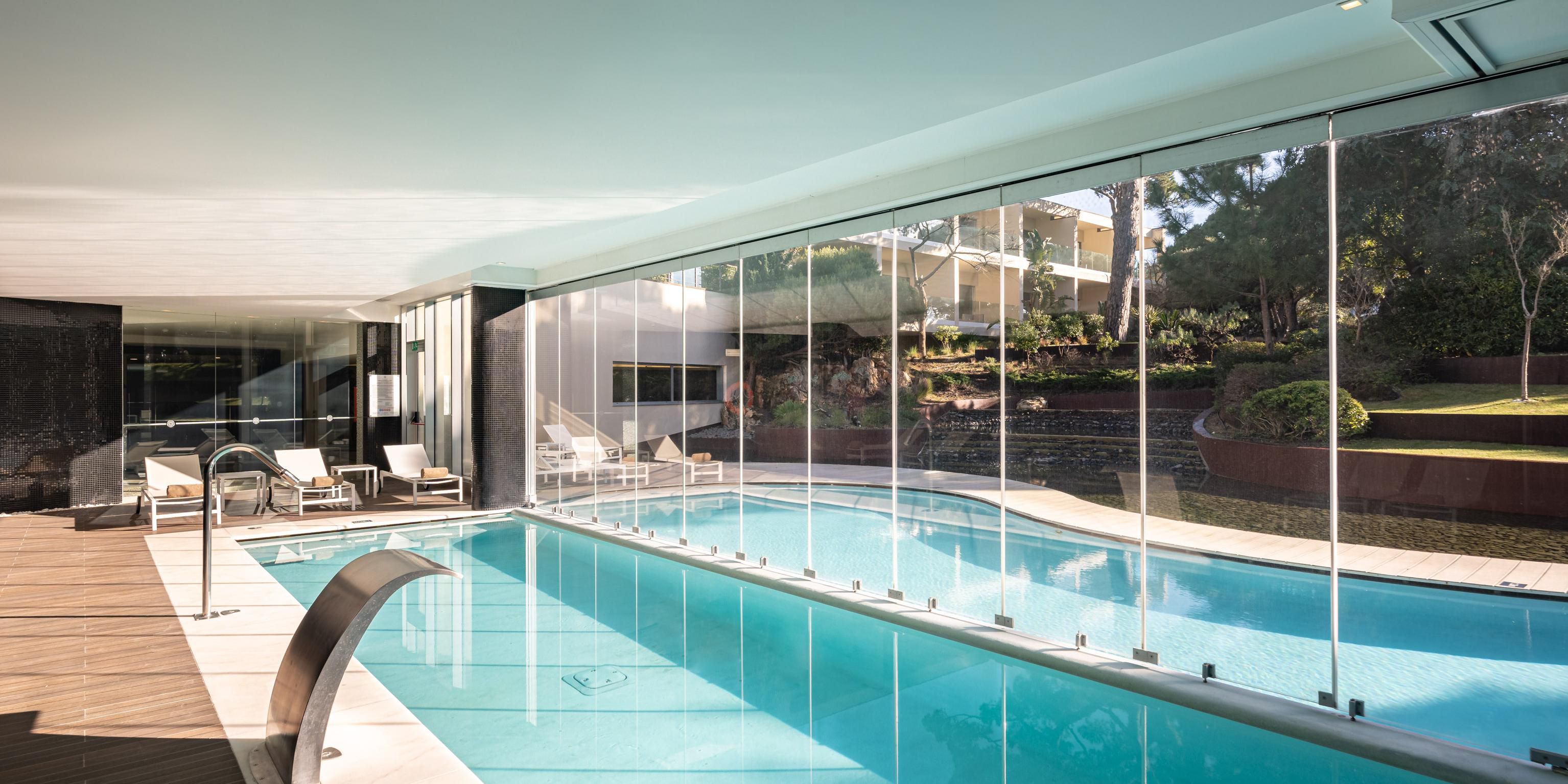 Natur Spa combines the ingredients of the land and the sea, offering unique and personalized experiences focused on the physical and mental well-being of our guests.