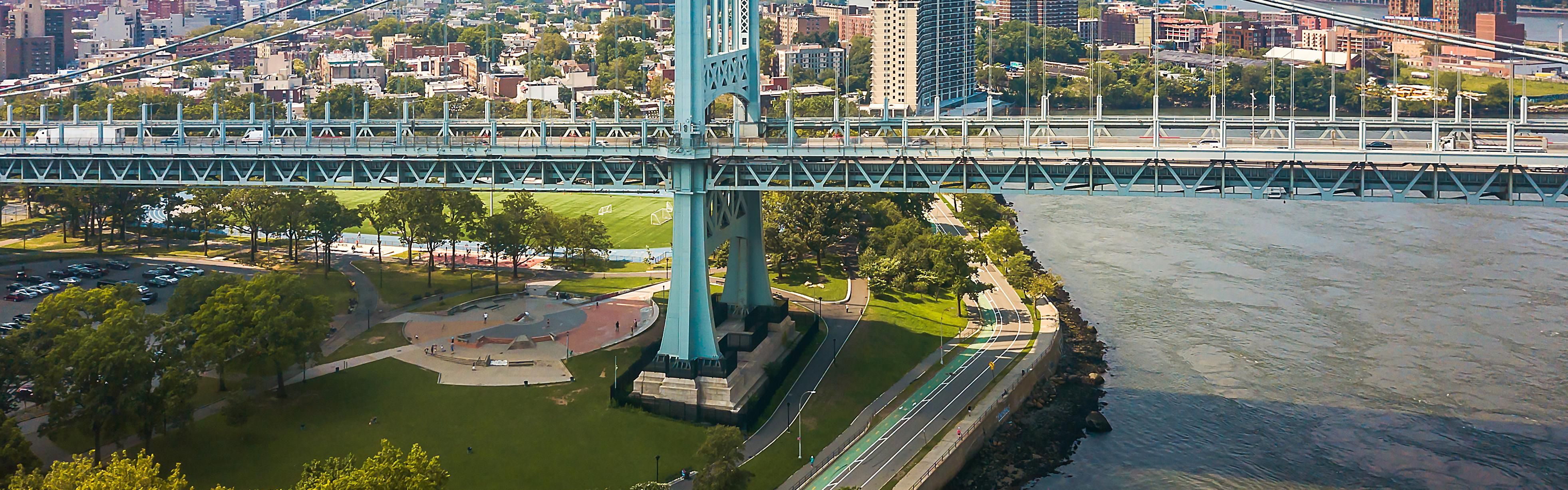 Our Astoria hotel is a quick trip from Manhattan.