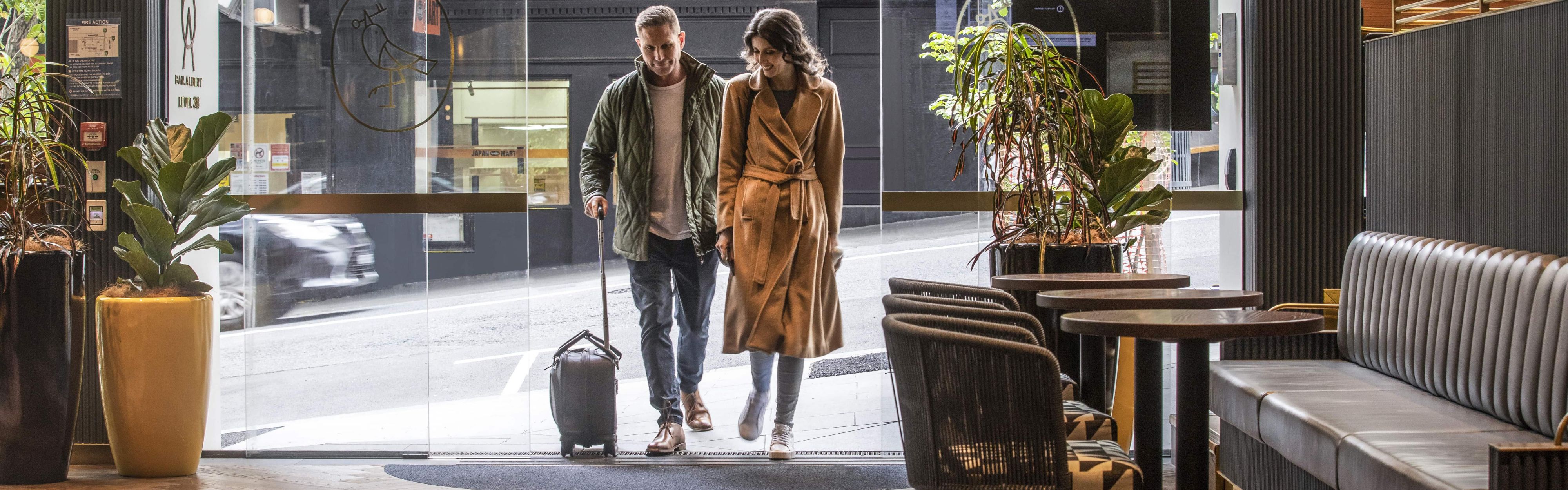 $hotelInfo.mediaDetails.welcomePhotos.primaryPhoto.caption}