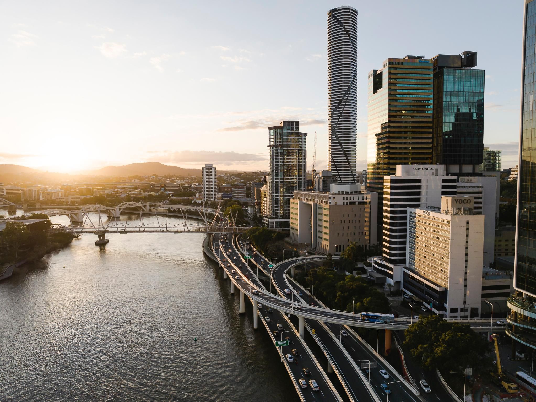 Experience a location positioned along the Brisbane River