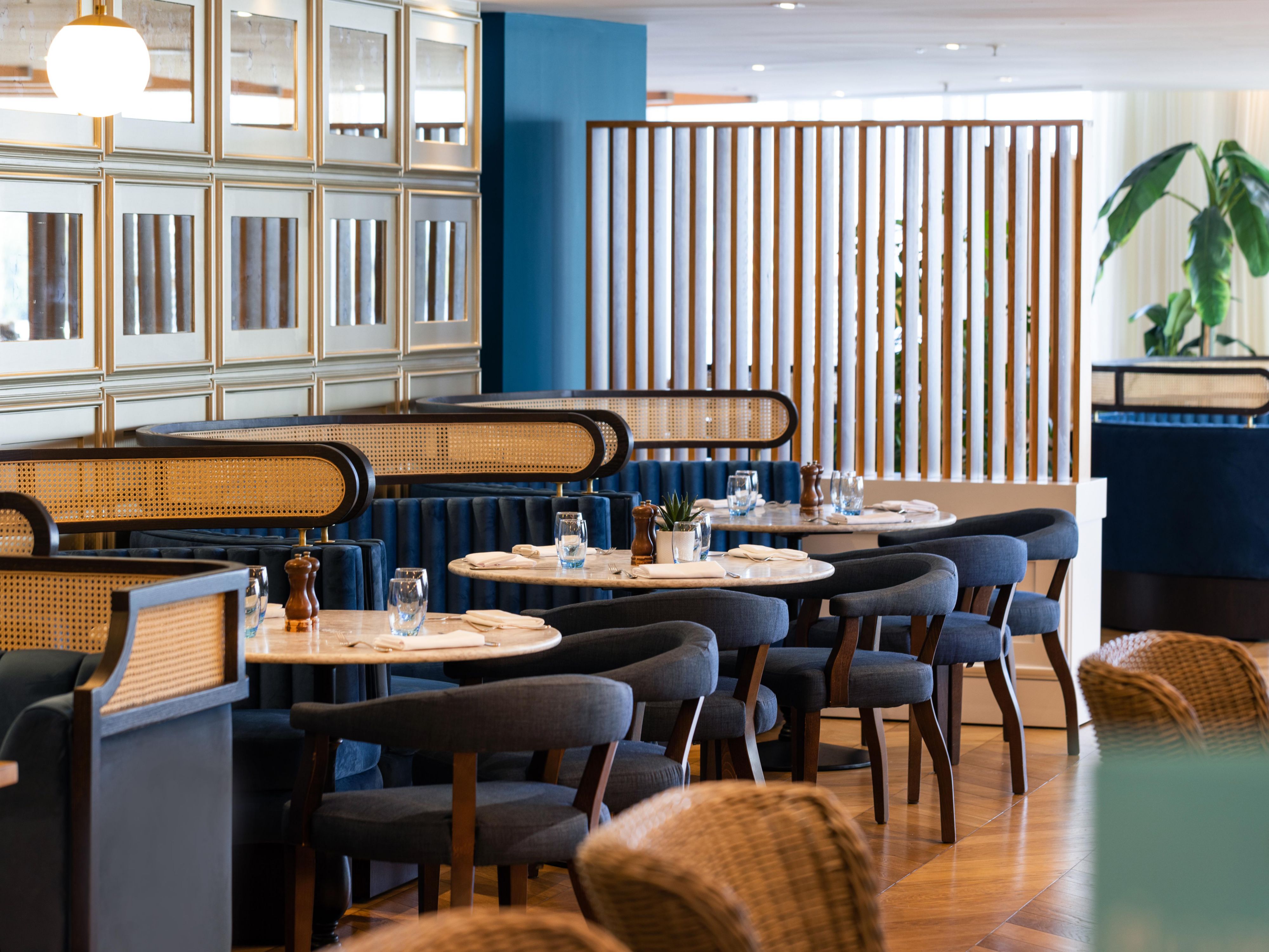 Dining room at Tir a Môr