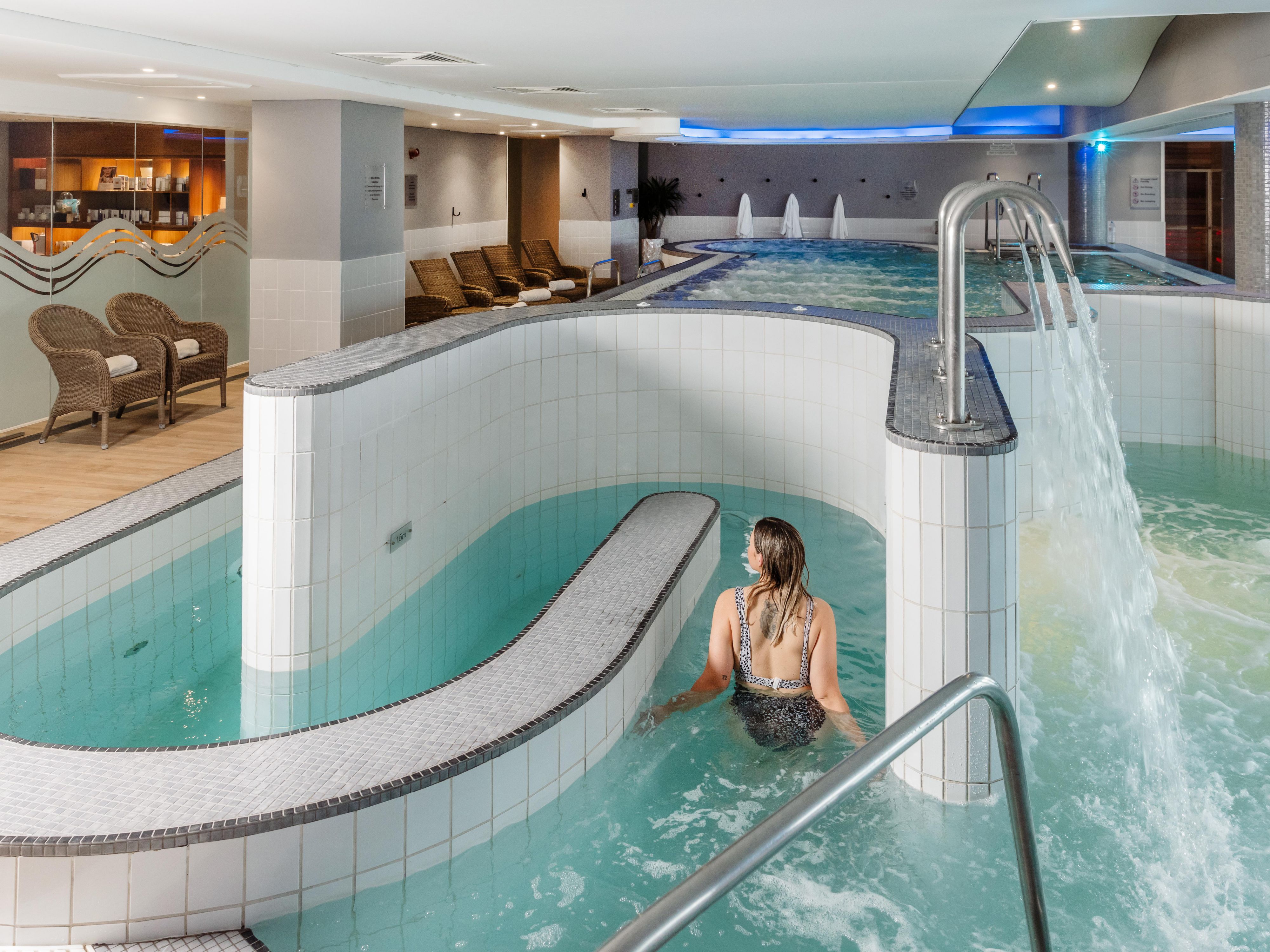 Guest enjoying the pool