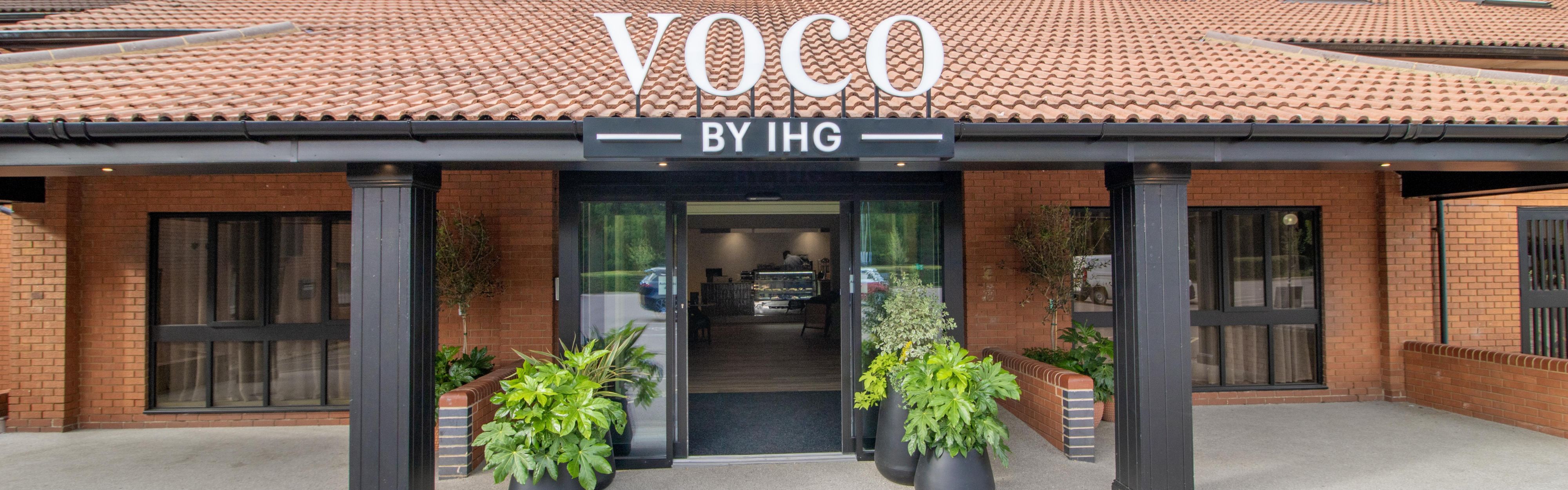 $hotelInfo.mediaDetails.welcomePhotos.primaryPhoto.caption}