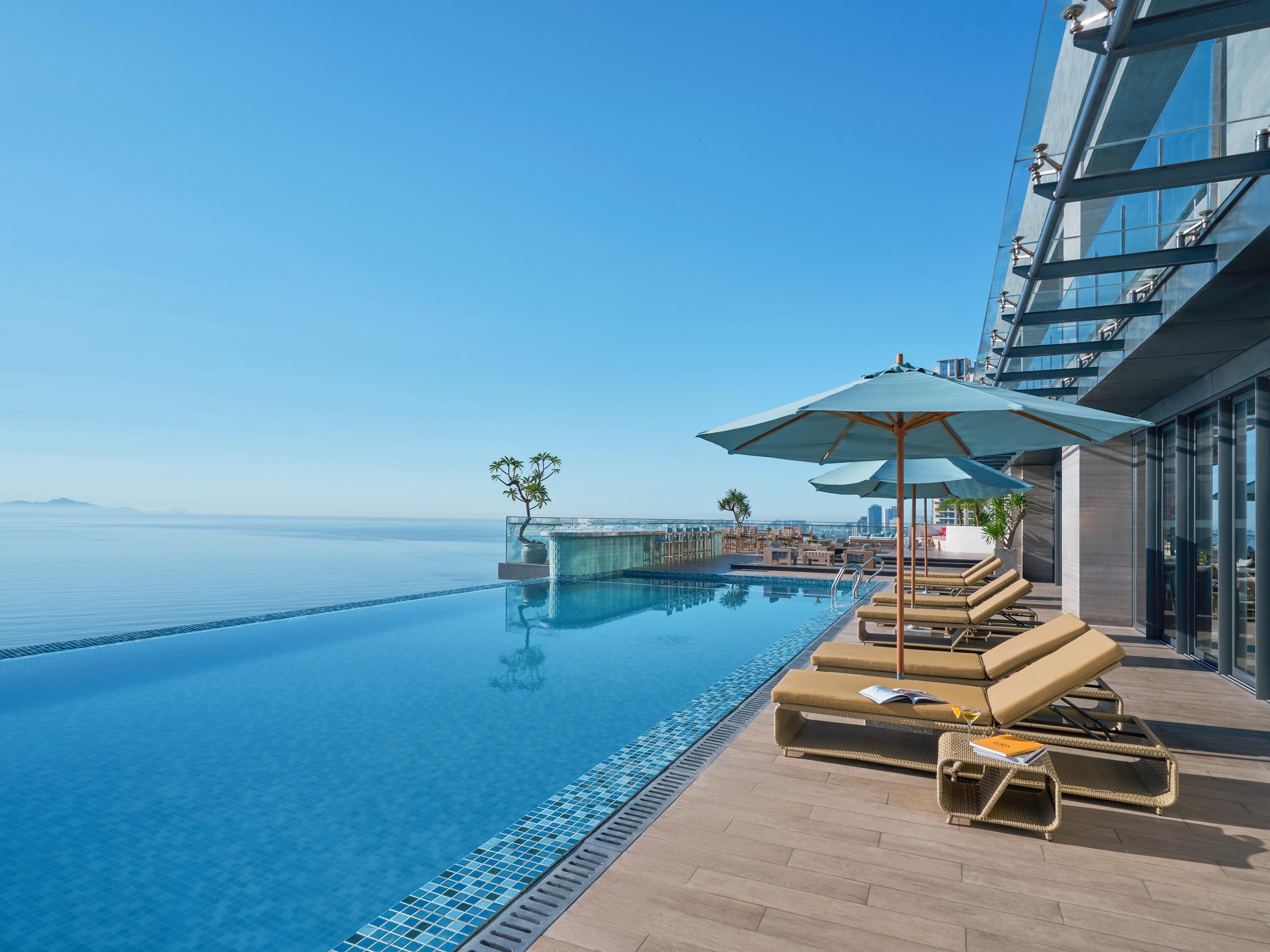 Located on the 26th floor, our infinity pool invites you to float above My Khe Beach and Son Tra Peninsula. Sink into a sun lounger, sip a cocktail at our bar, and let the horizon blur between ocean and sky - your private escape with breathtaking views
