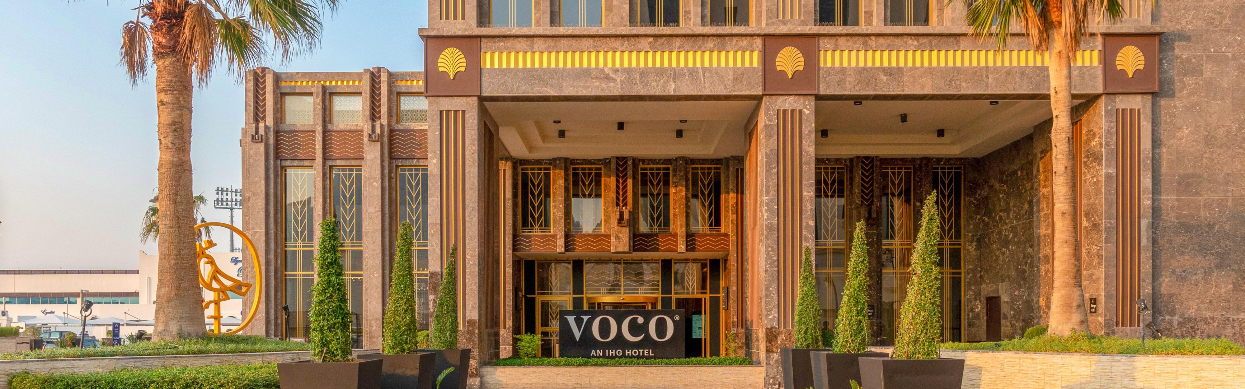 $hotelInfo.mediaDetails.welcomePhotos.primaryPhoto.caption}