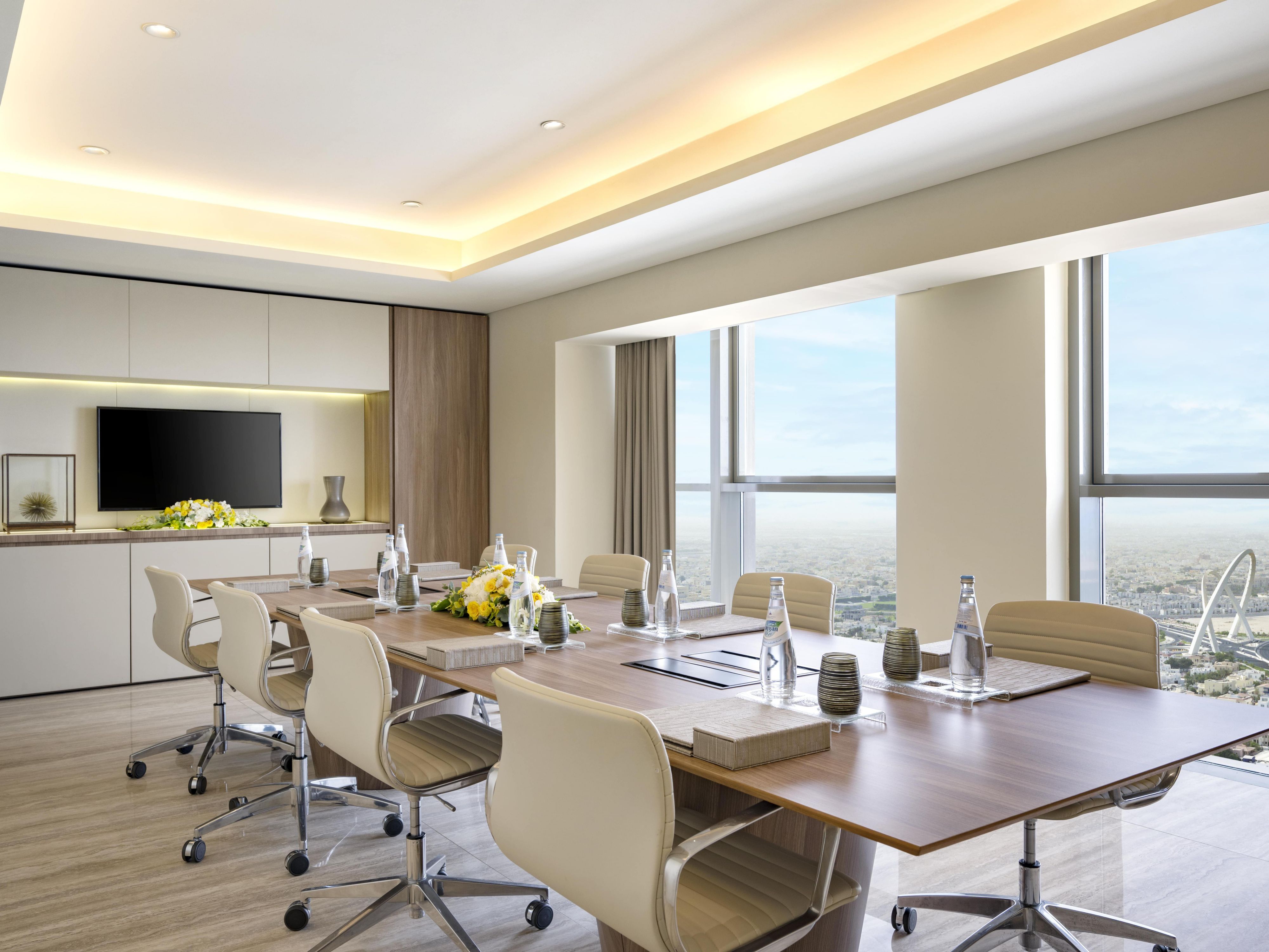 Find everything a fitness enthusiast could ask for at one of the best equipped gyms among hotels in Doha, offering top-tier equipment from treadmills and stationary bikes to free weights and resistance machines. Complimentary towels, water and locker rooms elevate your workout experience, and our personal trainers are already ready to assist you.