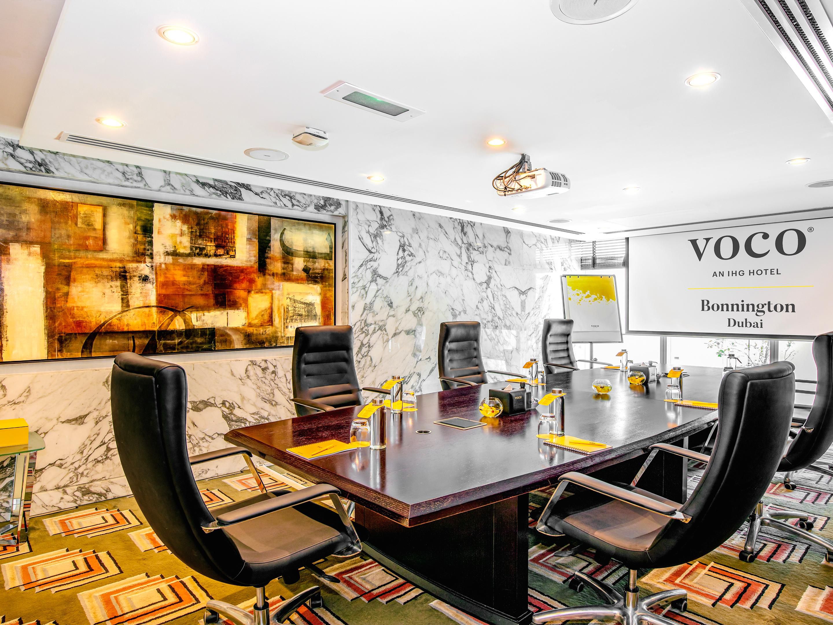 Featuring six state-of-the-art meeting rooms. With the sole purpose of tending to the needs of corporate clientele. The Business Centre provides an efficient environment and flexible office solutions.