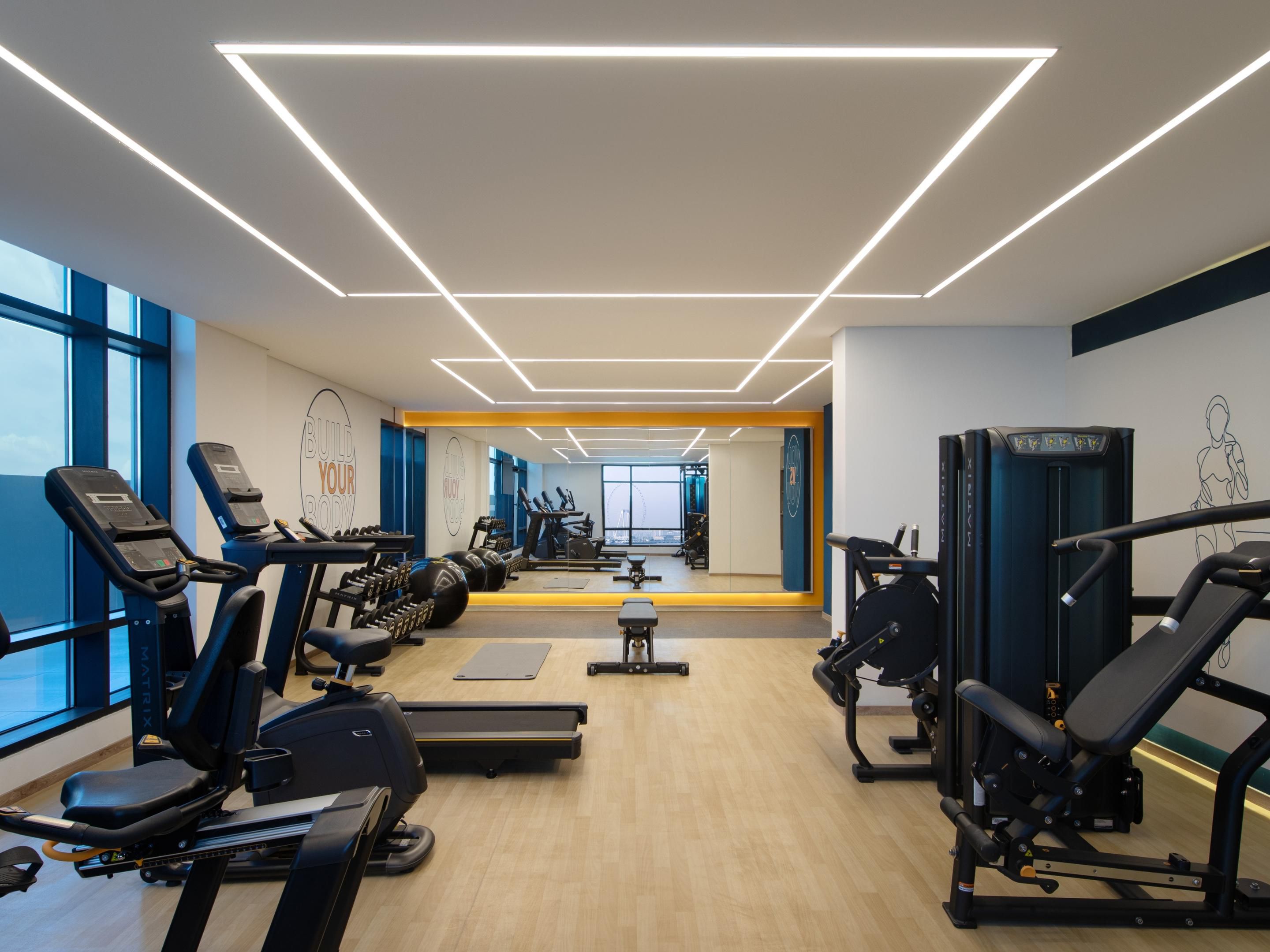 A fully-equipped gym to help you with your workouts is located on the 9th floor. Our personal trainers can guide you while making your workout routines enjoyable. From strength training to endurance, from aerobic training to cycling, you can do it all.
