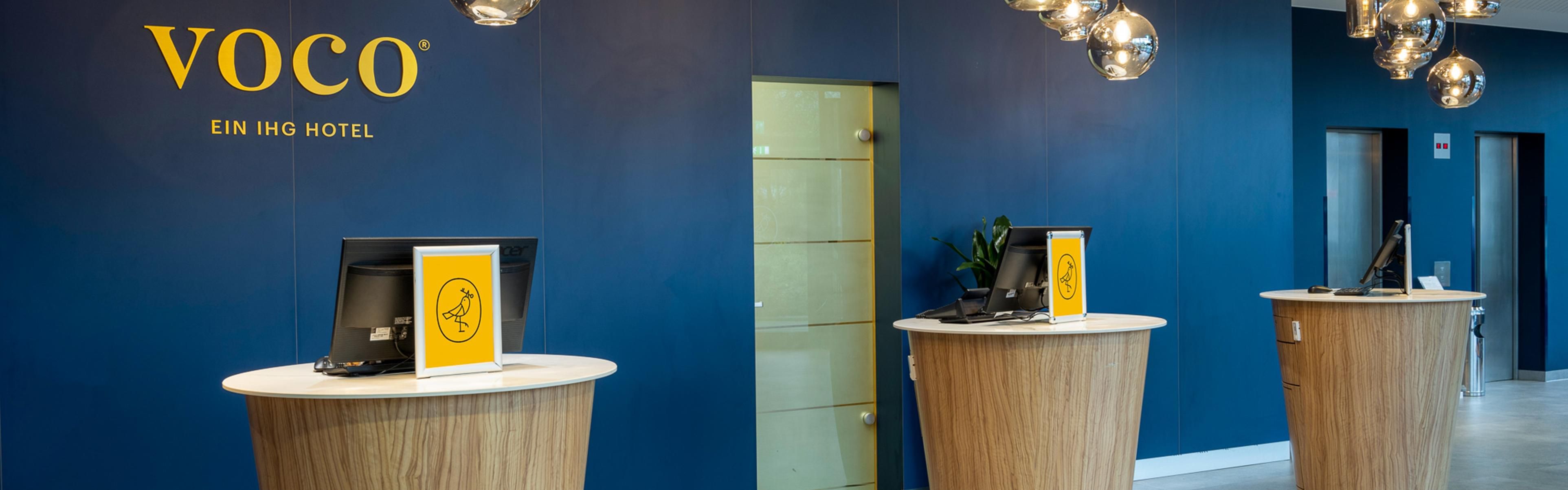 $hotelInfo.mediaDetails.welcomePhotos.primaryPhoto.caption}