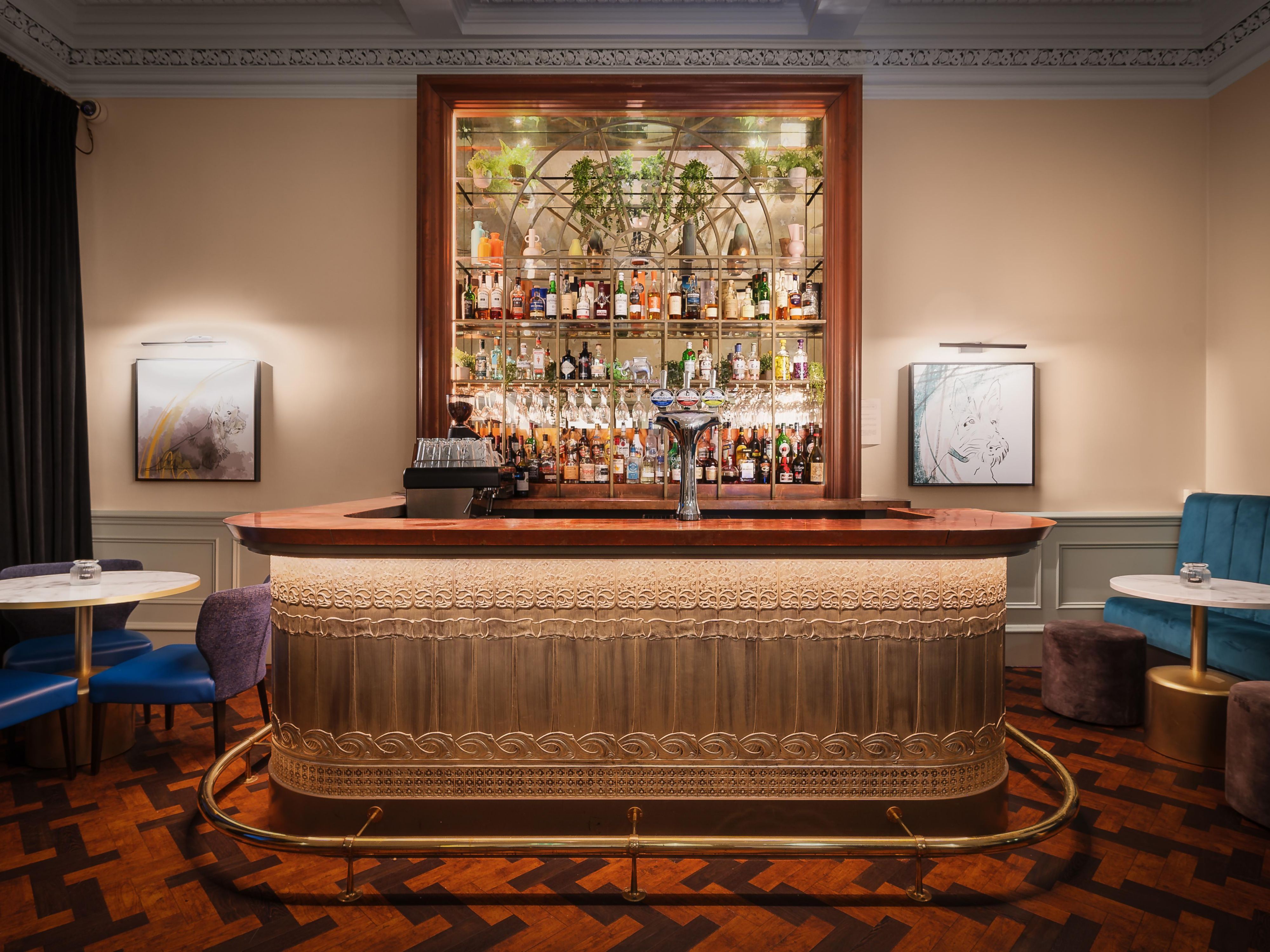 Championing Scotland's whisky scene, our hotel bar: The Nook, showcases creative cocktails and an extensive whisky menu, enabling you to craft your own authentic Scottish experience.