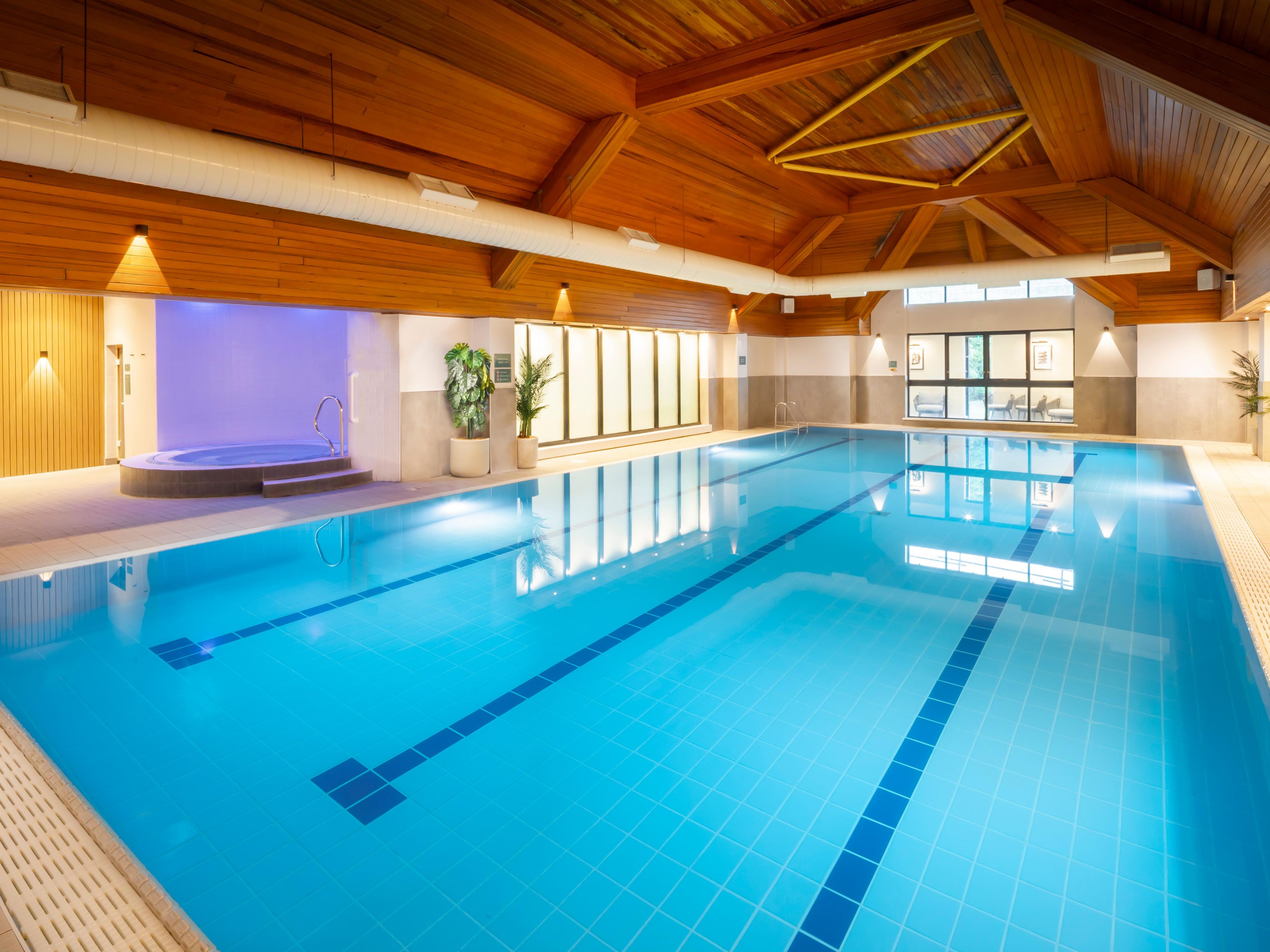 Indulge in the ultimate day of relaxation with our Dip ‘n’ Dine experience for just £30 per person. Unwind in the leisure club, indulge in a delicious meal in Brickworks Lounge and Grill and topped off with a crafted cocktail or glass of Prosecco.

Available 10:00 – 15:00, every day.