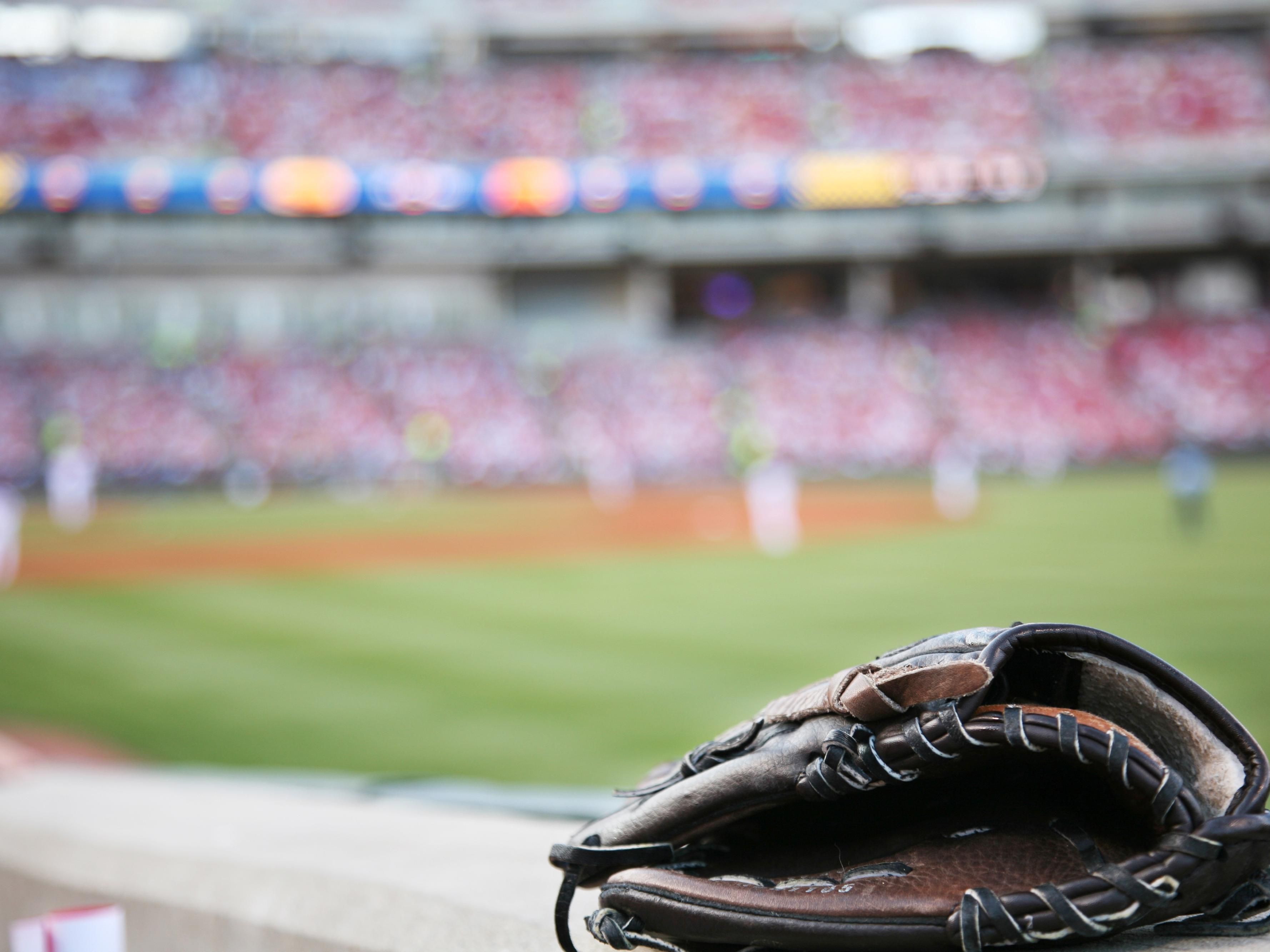 Situated in downtown Flushing, our prime location offers easy access to top attractions. Catch a Mets game or an NYC MLS match at the nearby Citi Field, enjoy a concert at Forest Hill Stadium, and visit the renowned Billie Jean King Tennis Center. Near downtown, Chinatown, and shopping at College Point, our hotel is your gateway to fun in NYC.