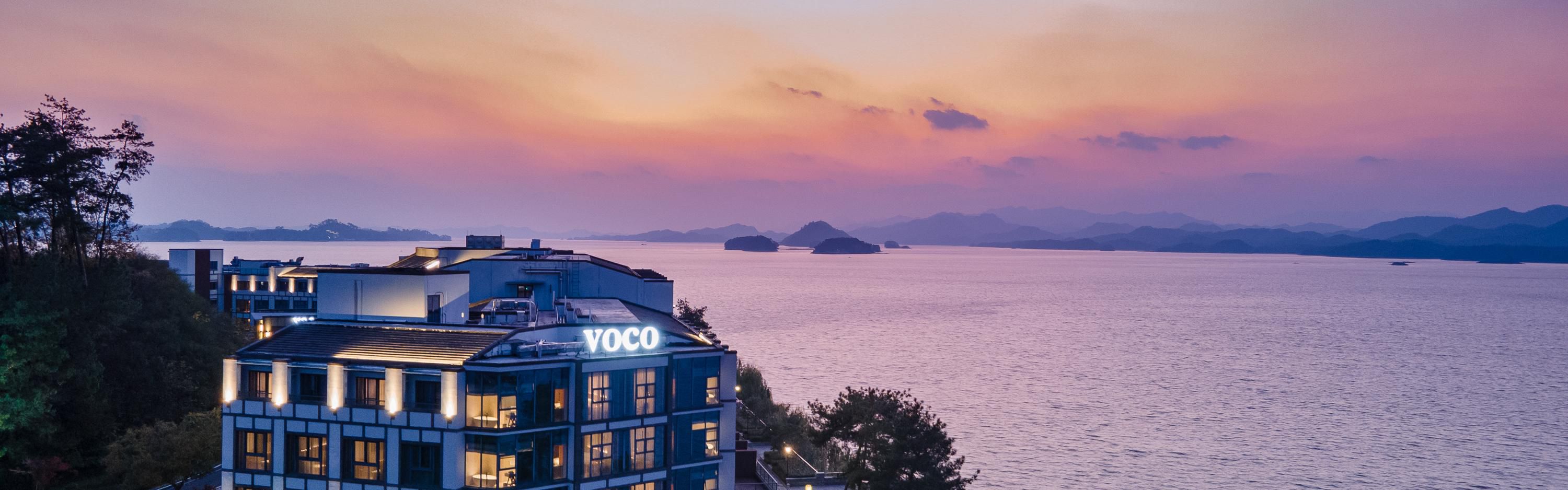 $hotelInfo.mediaDetails.welcomePhotos.primaryPhoto.caption}