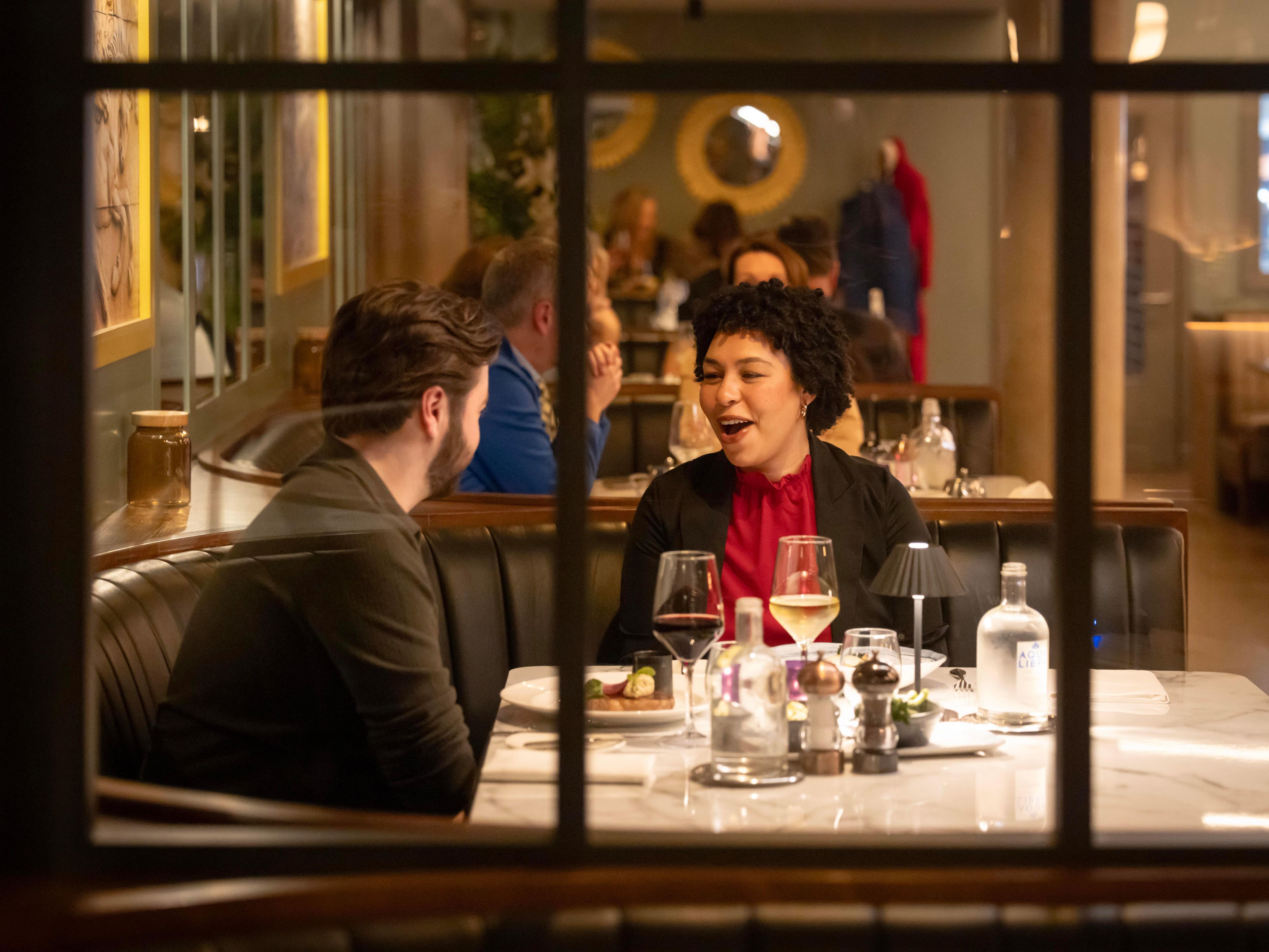 Discover Dublin Gateway's standout Club kitchen, where delicious dishes, inventive cocktails, and warm hospitality come together. Book your table now!