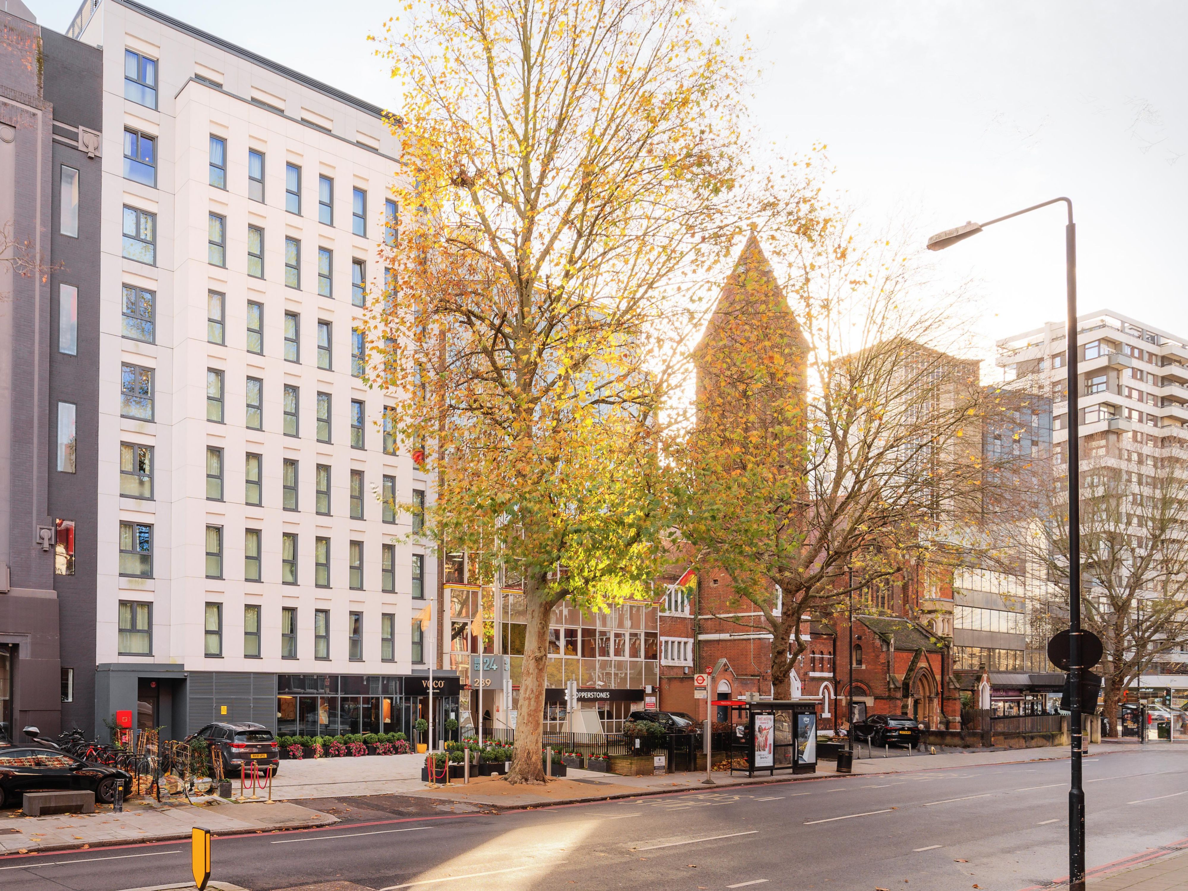 We’re not just about comfort, we’re proudly pioneering sustainability, too. voco London Marylebone is the first IHG hotel in the UK to receive the IHG Low Carbon Pioneer award, in addition to IHG Green Engage and Green Tourism Silver certifications. The hotel runs on 100% renewable energy, further underscoring our commitment to a greener future. 