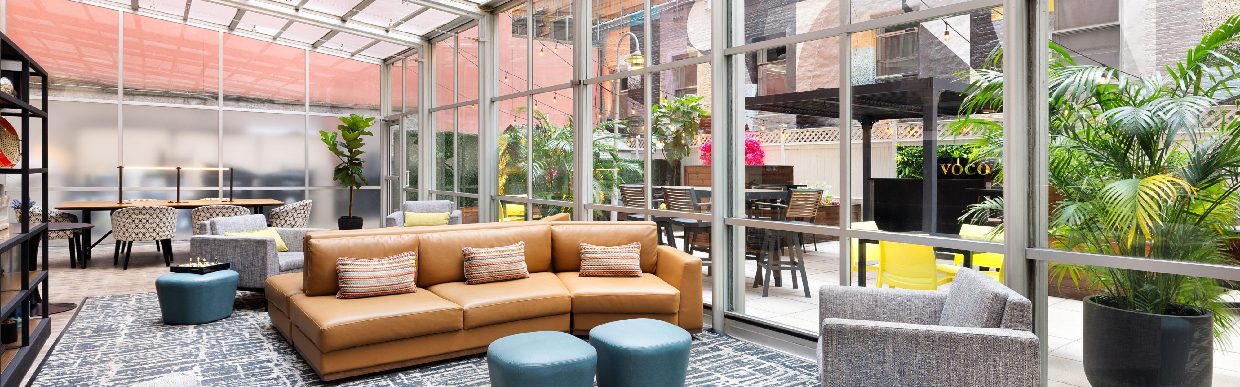 $hotelInfo.mediaDetails.welcomePhotos.primaryPhoto.caption}