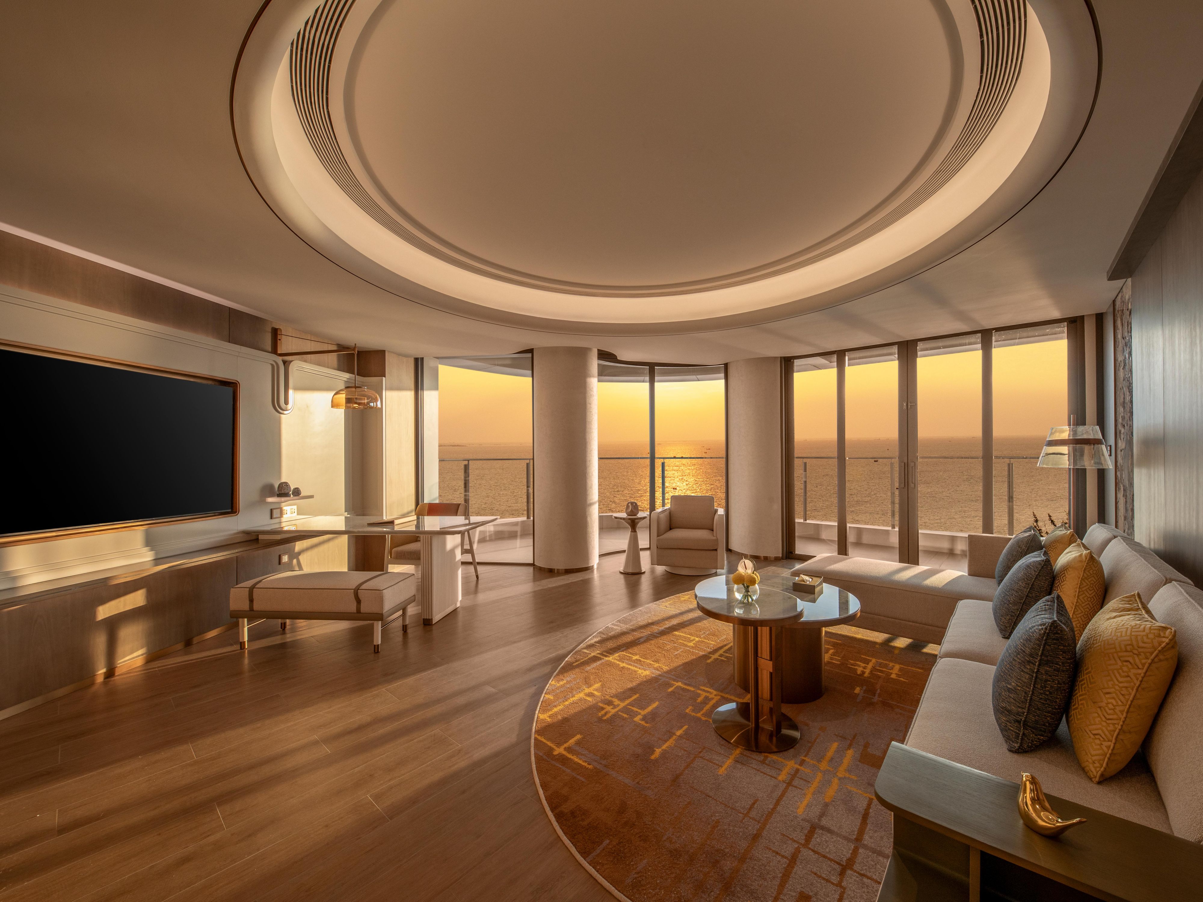 Panoramic Ocean View Suite