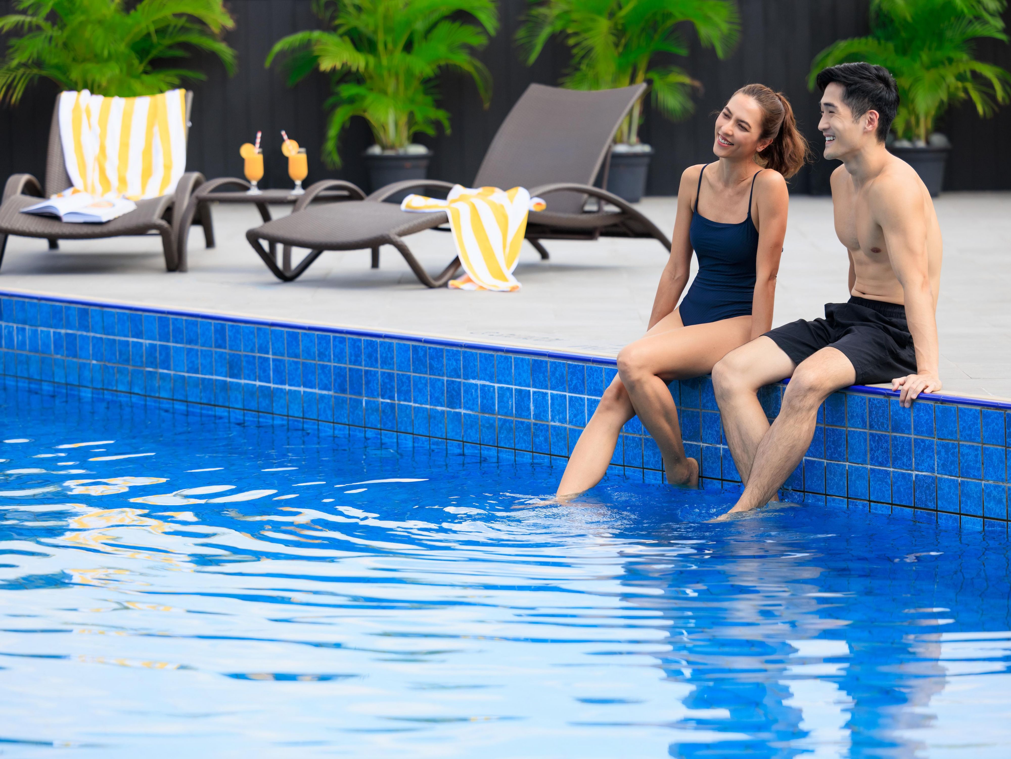 Located on level 24, our 12-metre rooftop swimming pool offers sweeping panoramic views of the city skyline. Recline in sun loungers, sip on cocktails, swim laps or simply lie back and relax in this hidden oasis. Don't miss a workout in our fully equipped 24-hour Fitness Centre, stocked with an extensive selection of gym-grade equipment.