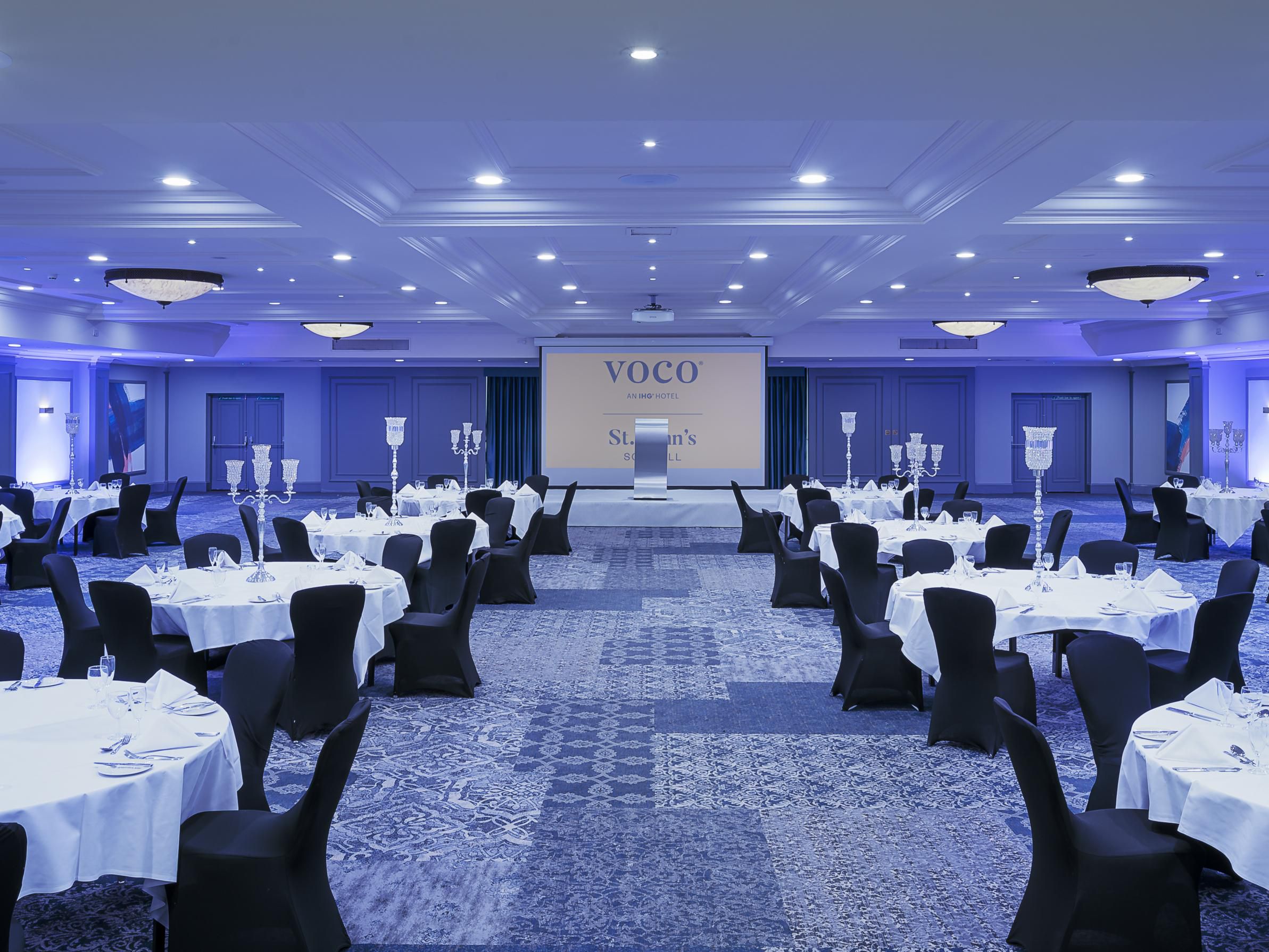 Looking for a place to hold your special event? At voco St Johns we can accommodate all types and size functions from an Intimate Wedding, Celebration of Life to a Large Wedding, Prom, and Gala Dinner. Functions can be accommodated in our secluded garden or one of our function rooms. With flexible packages and great facilities, voco has it all.