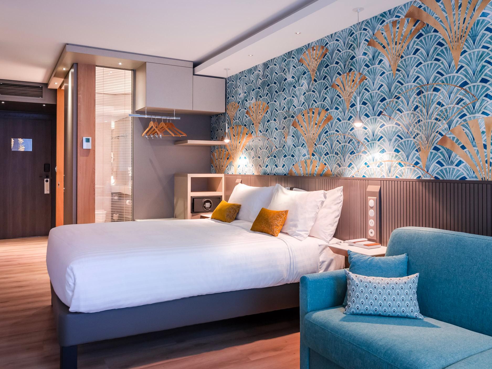 1 Queen bed Premium Room with sofa bed