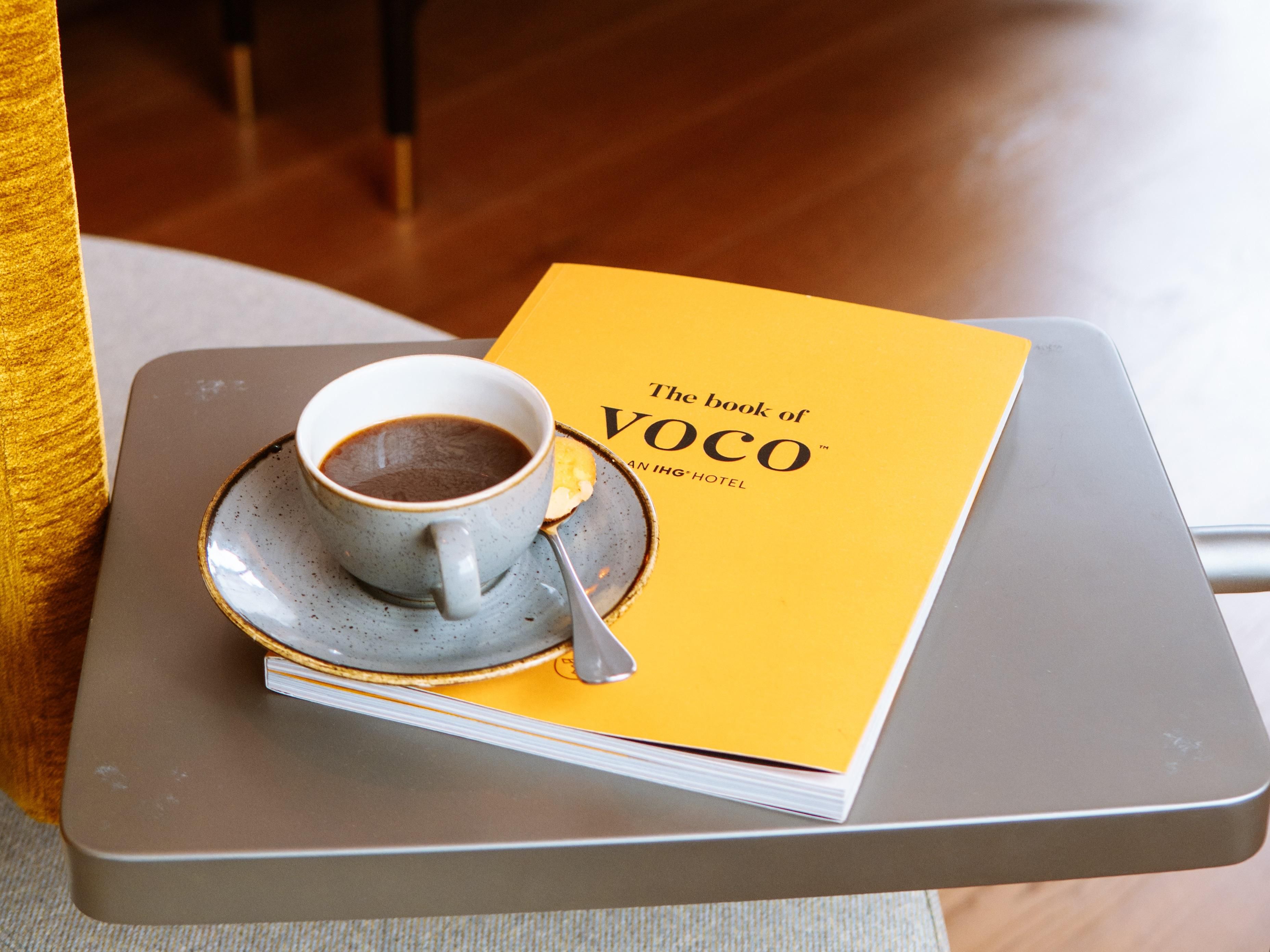 Available to all guests upon request, this experience is designed to inspire coffee lovers to make their daily ritual a little more mindful — and more sustainable. Guests receive a curated box of eco-friendly items, created in collaboration with four innovative partners, each offering a new way to enjoy coffee with care for the planet.