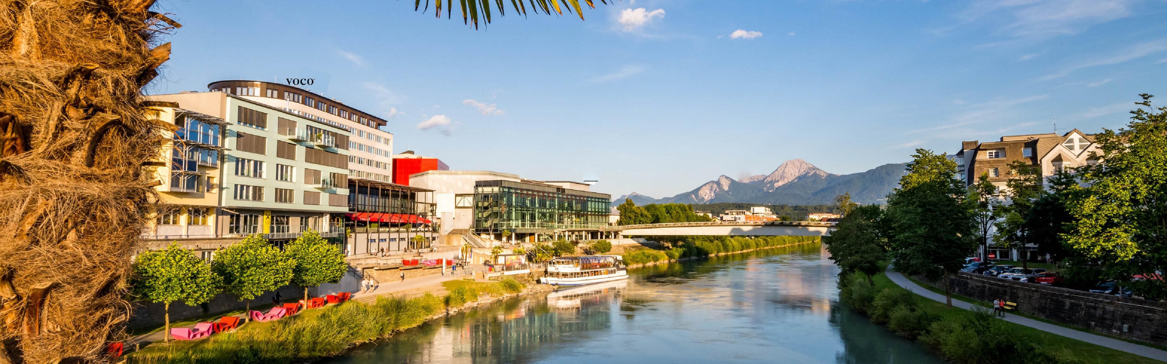 $hotelInfo.mediaDetails.welcomePhotos.primaryPhoto.caption}