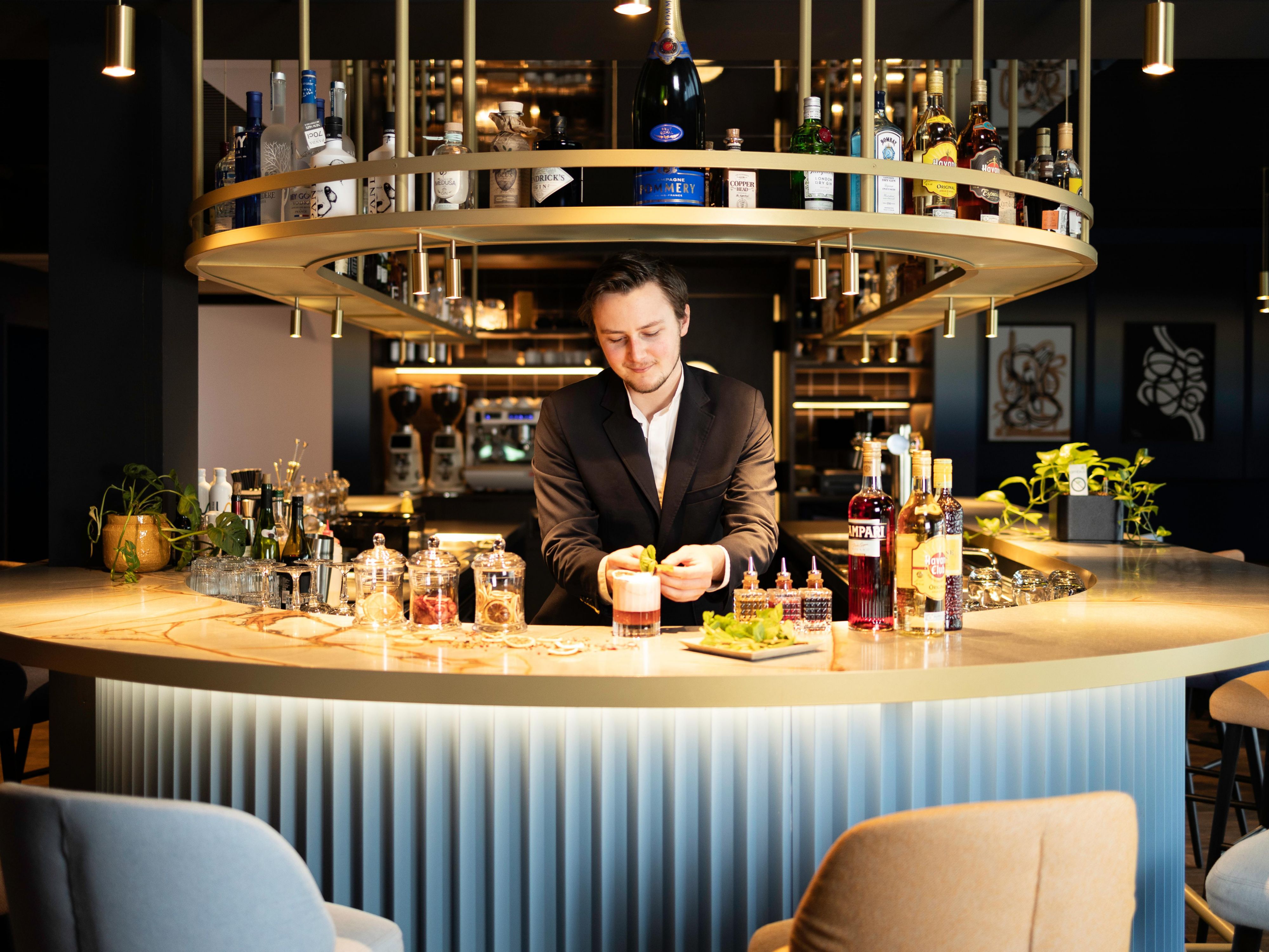 voco™ Brussels City North is not only a place to stay it's a place to connect. Step into our stylish spaces and explore the vibrant flavours of our all-day dining restaurant fuga and bar nox, where locals and guests come together. Whether you're in the mood for a relaxed lunch, an after-work drink, we have it all. Discover more on our F&B website.